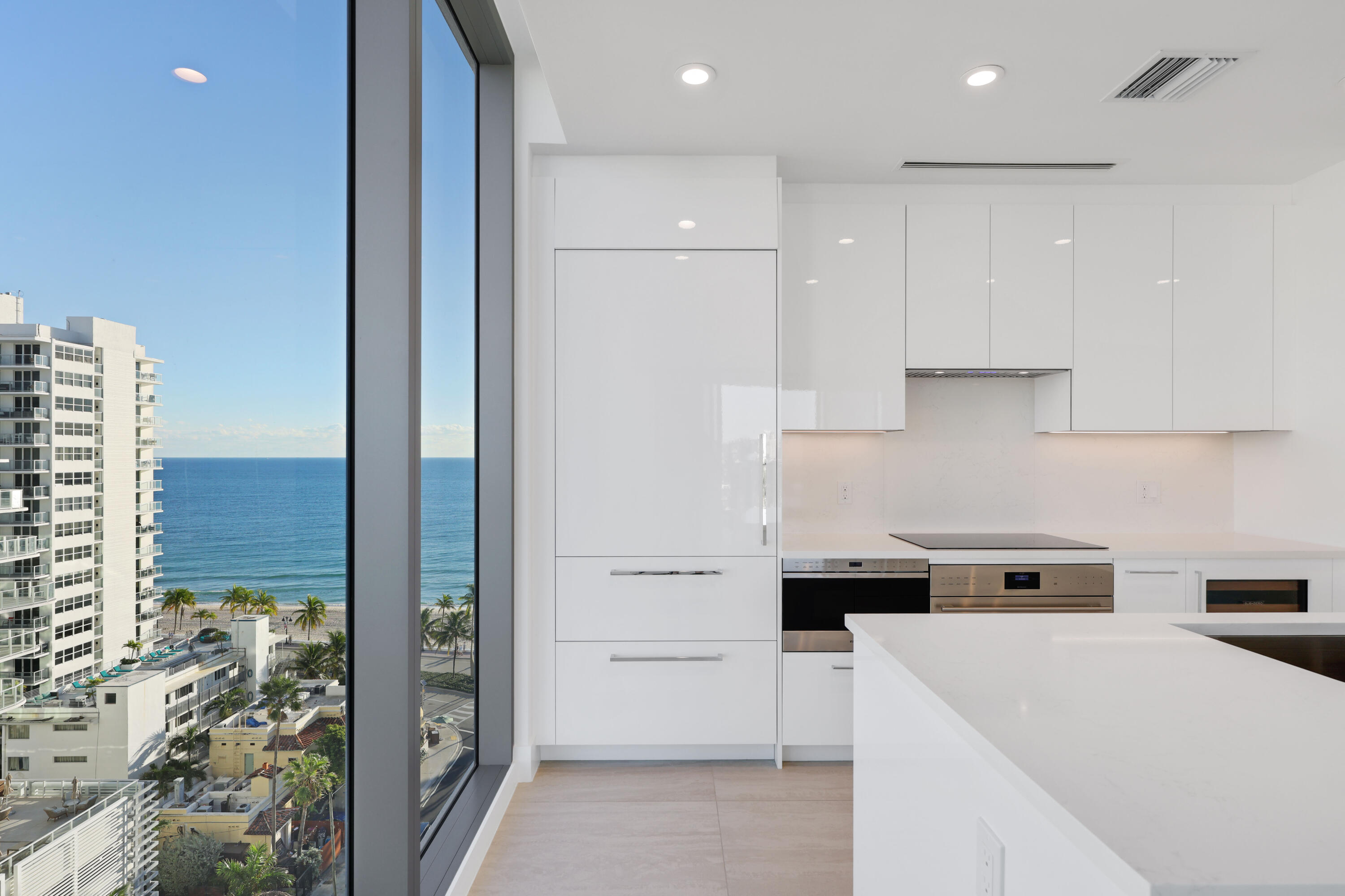 151 N Seabreeze #903 Fort Lauderdale, FL 33304