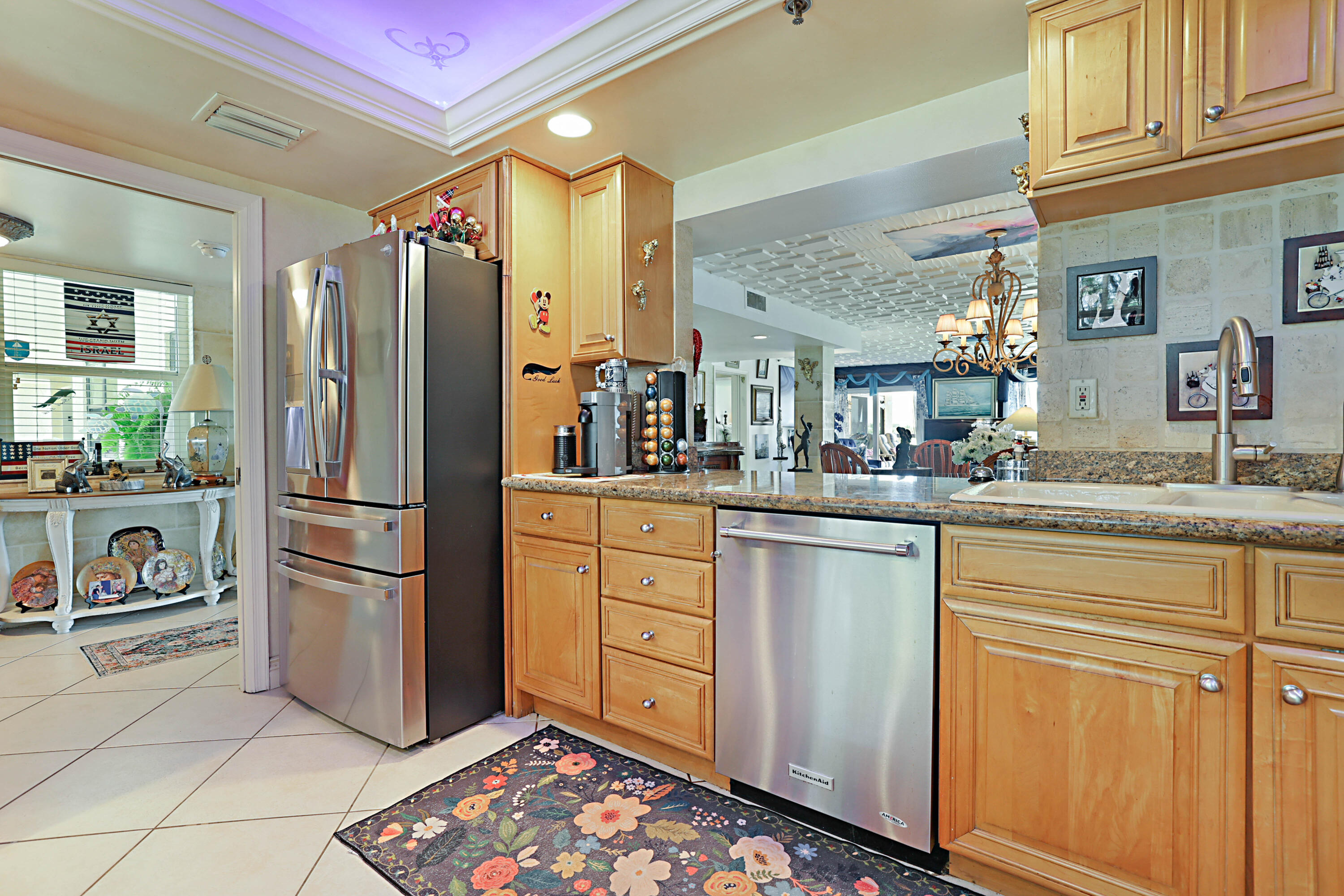 374 Golfview #205 North Palm Beach, FL 33408