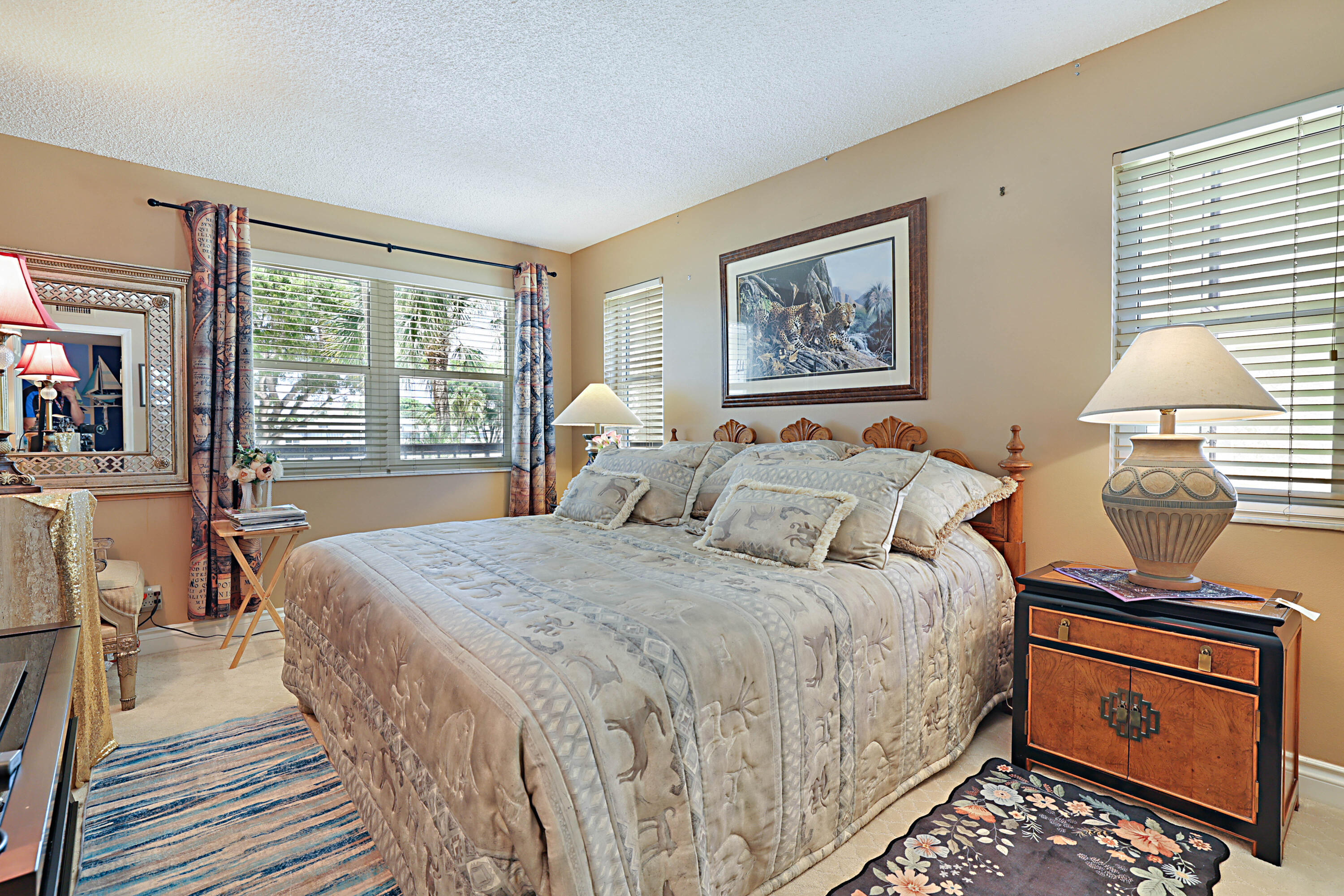 374 Golfview #205 North Palm Beach, FL 33408