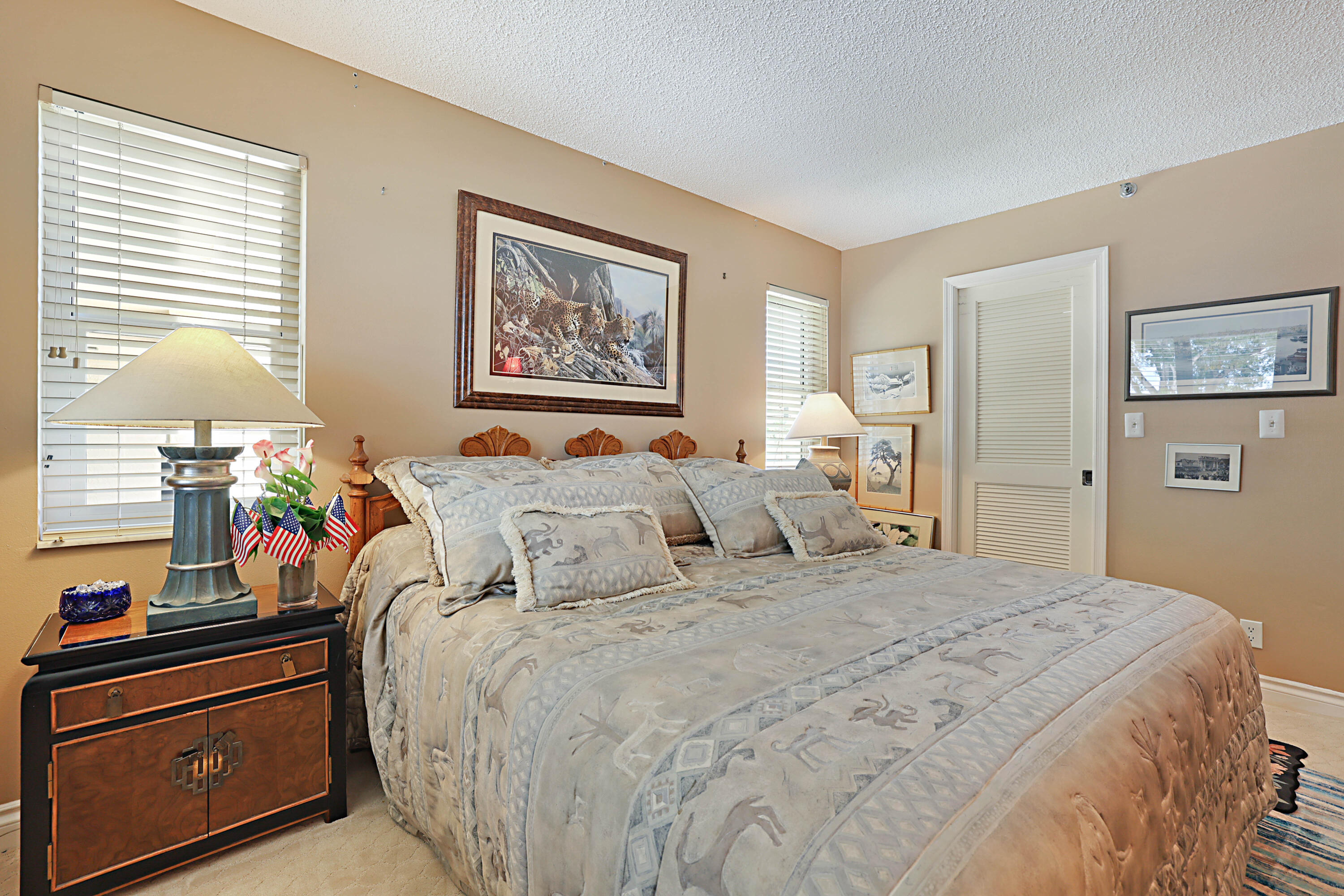 374 Golfview #205 North Palm Beach, FL 33408