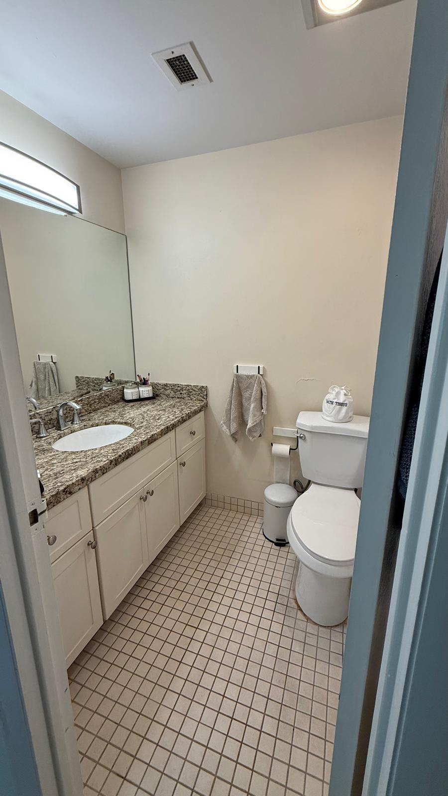 image Arlen House West13