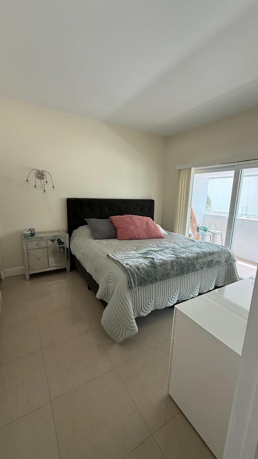 image Arlen House West18