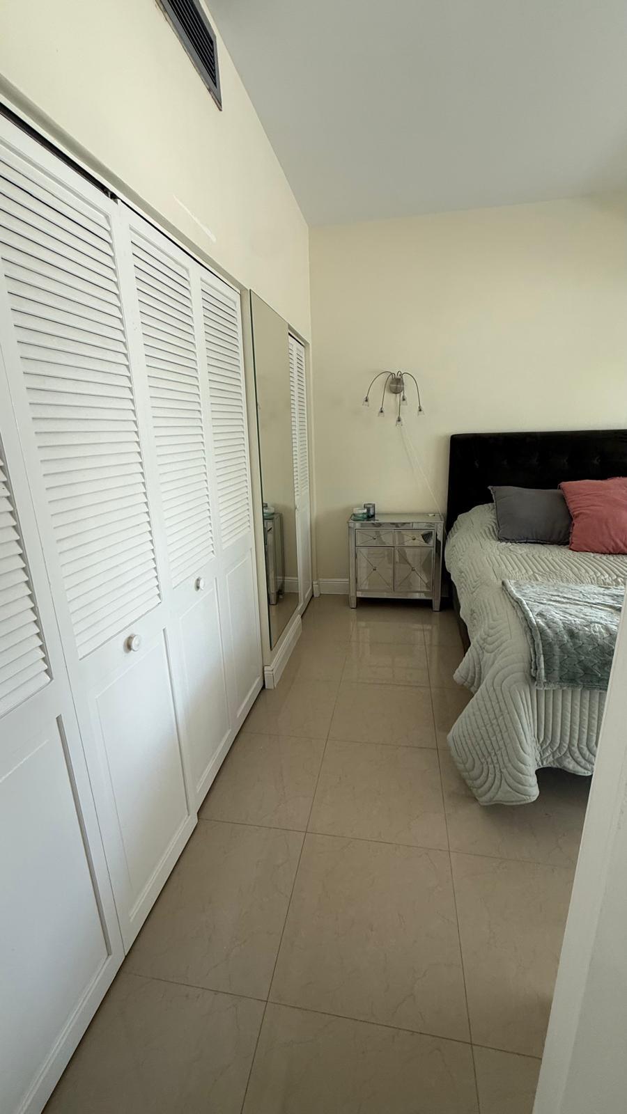 image Arlen House West20