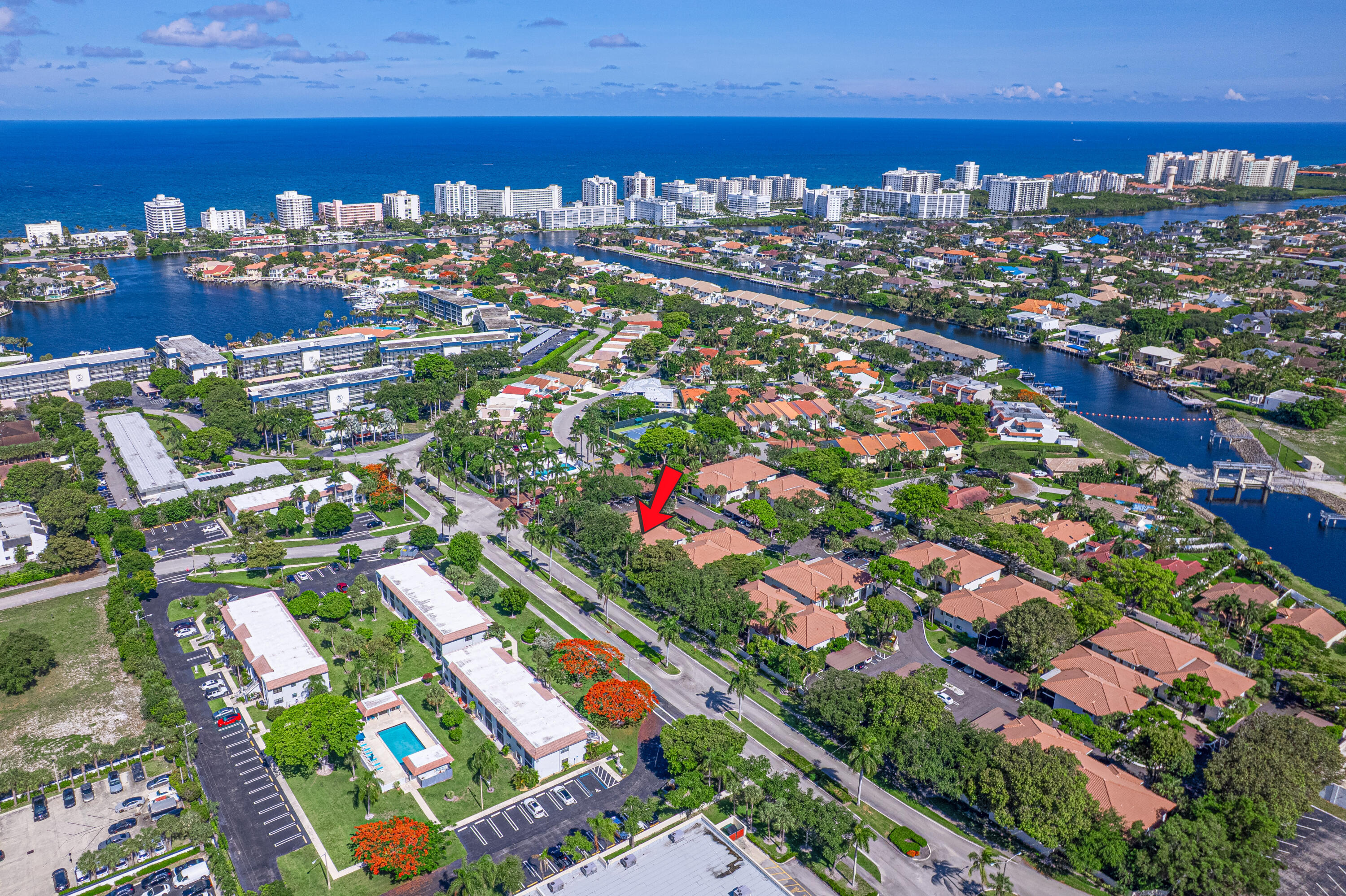 85 Pelican Pointe #203