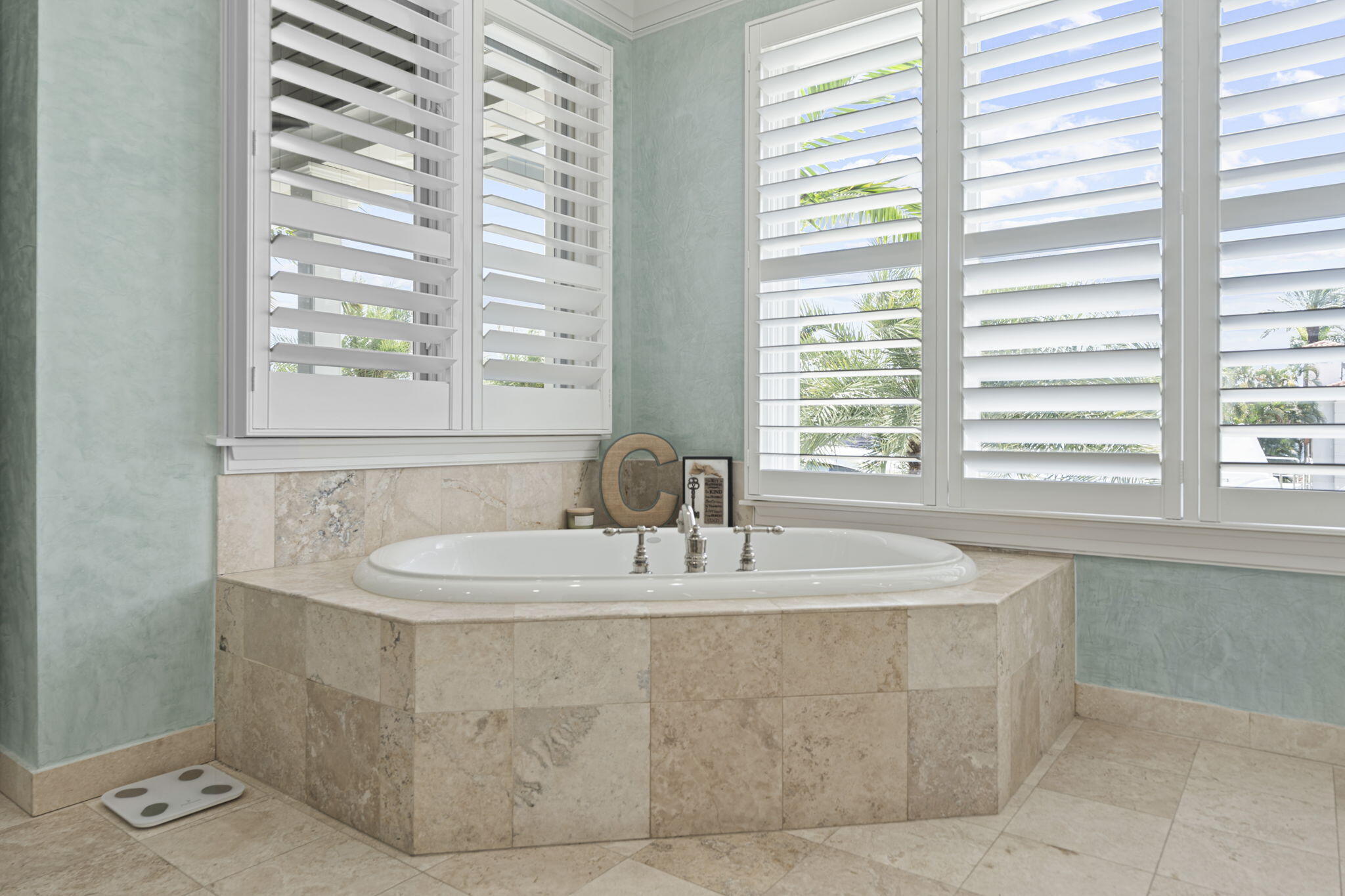 1780 SE 9th Fort Lauderdale, FL 33316