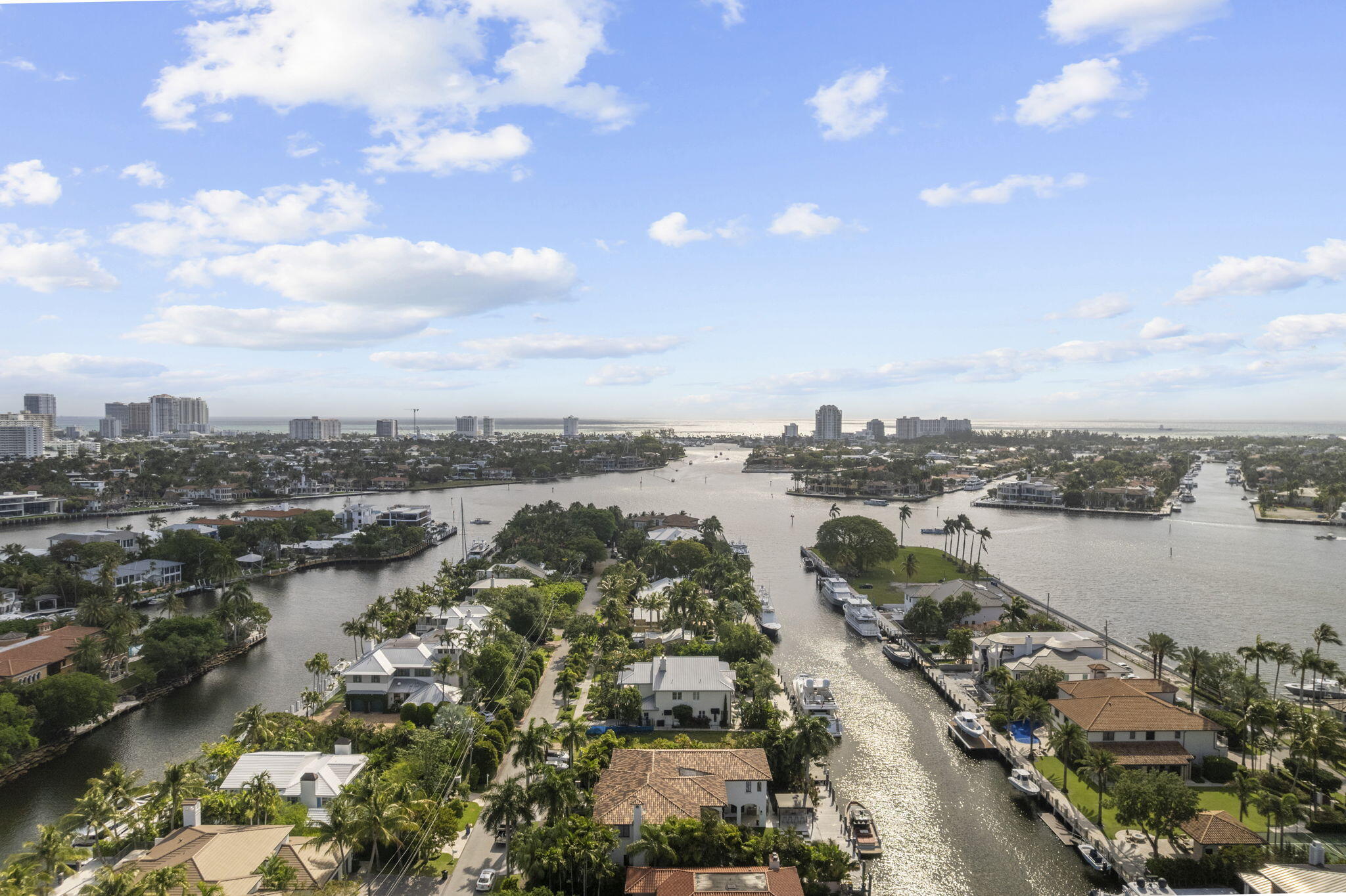 1780 SE 9th Fort Lauderdale, FL 33316