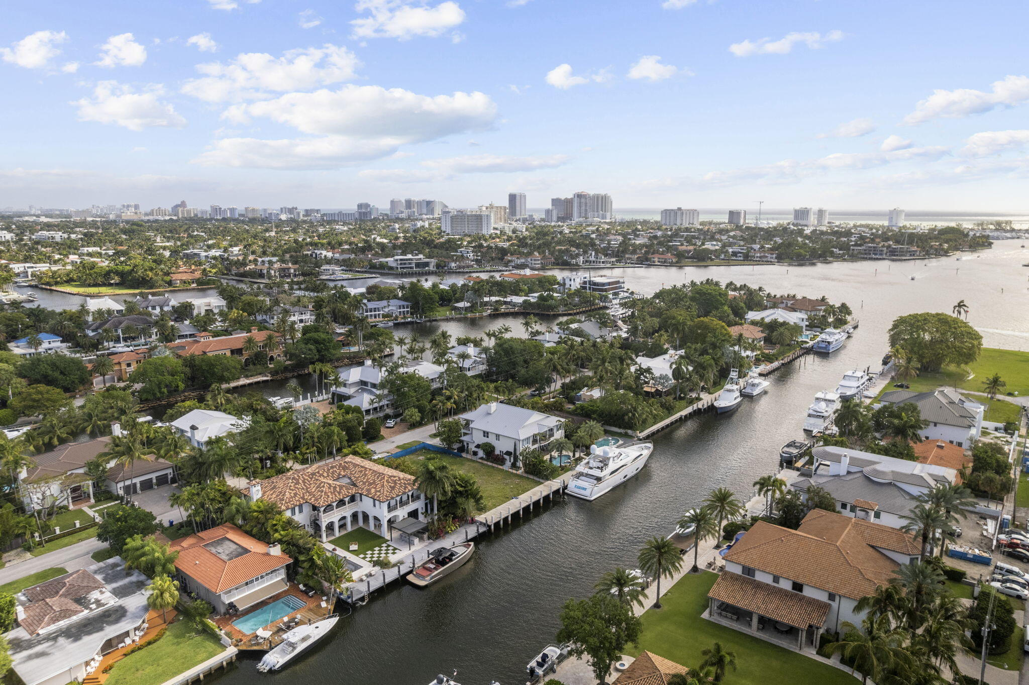 1780 SE 9th Fort Lauderdale, FL 33316