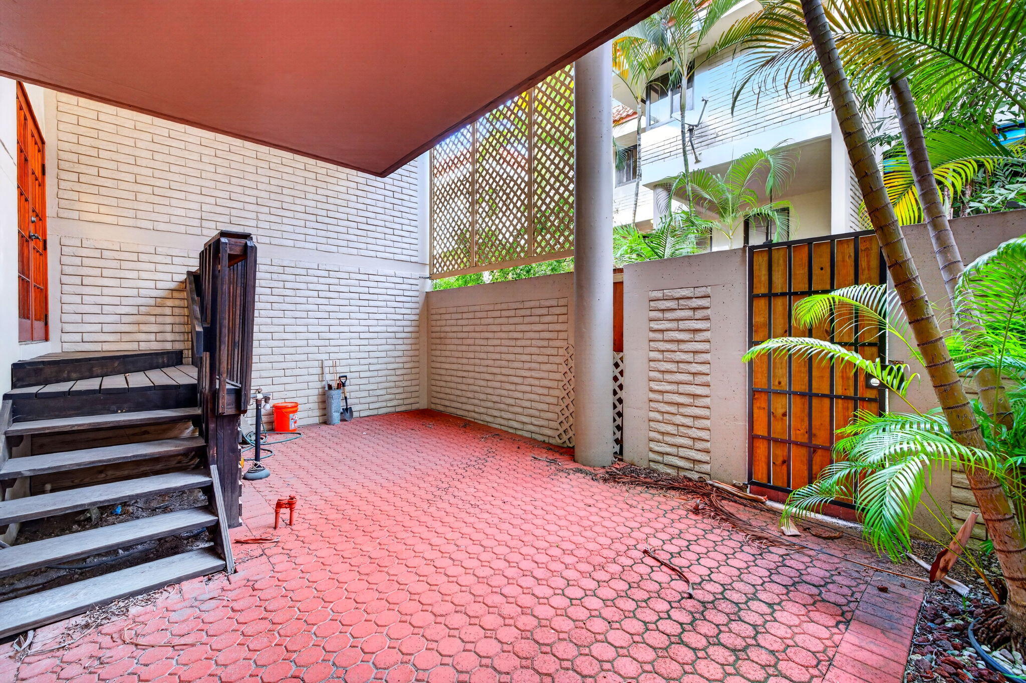 1401 NE 9th #20 Fort Lauderdale, FL 33304