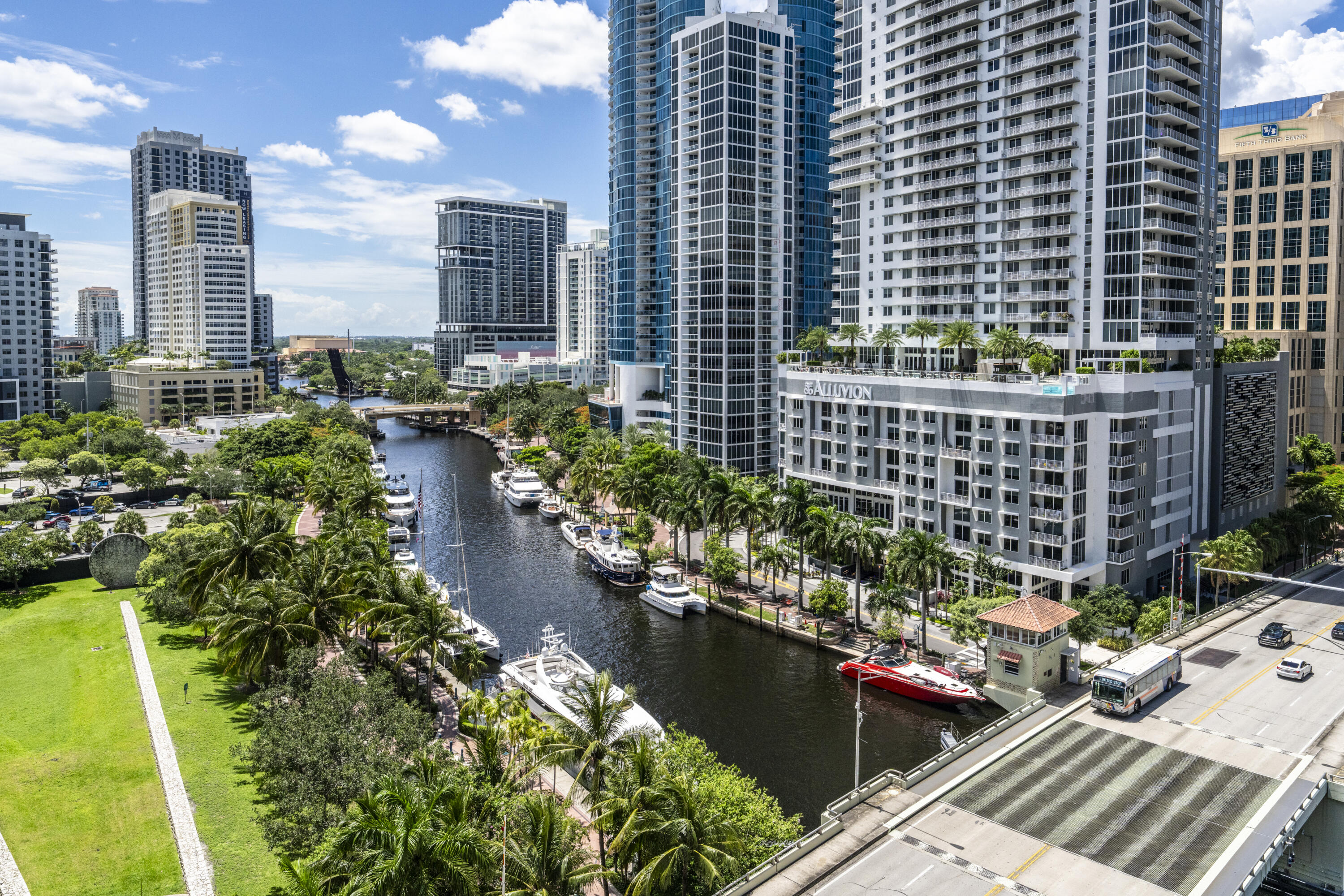 511 SE 5th Ave #1116 Fort Lauderdale, FL 33301