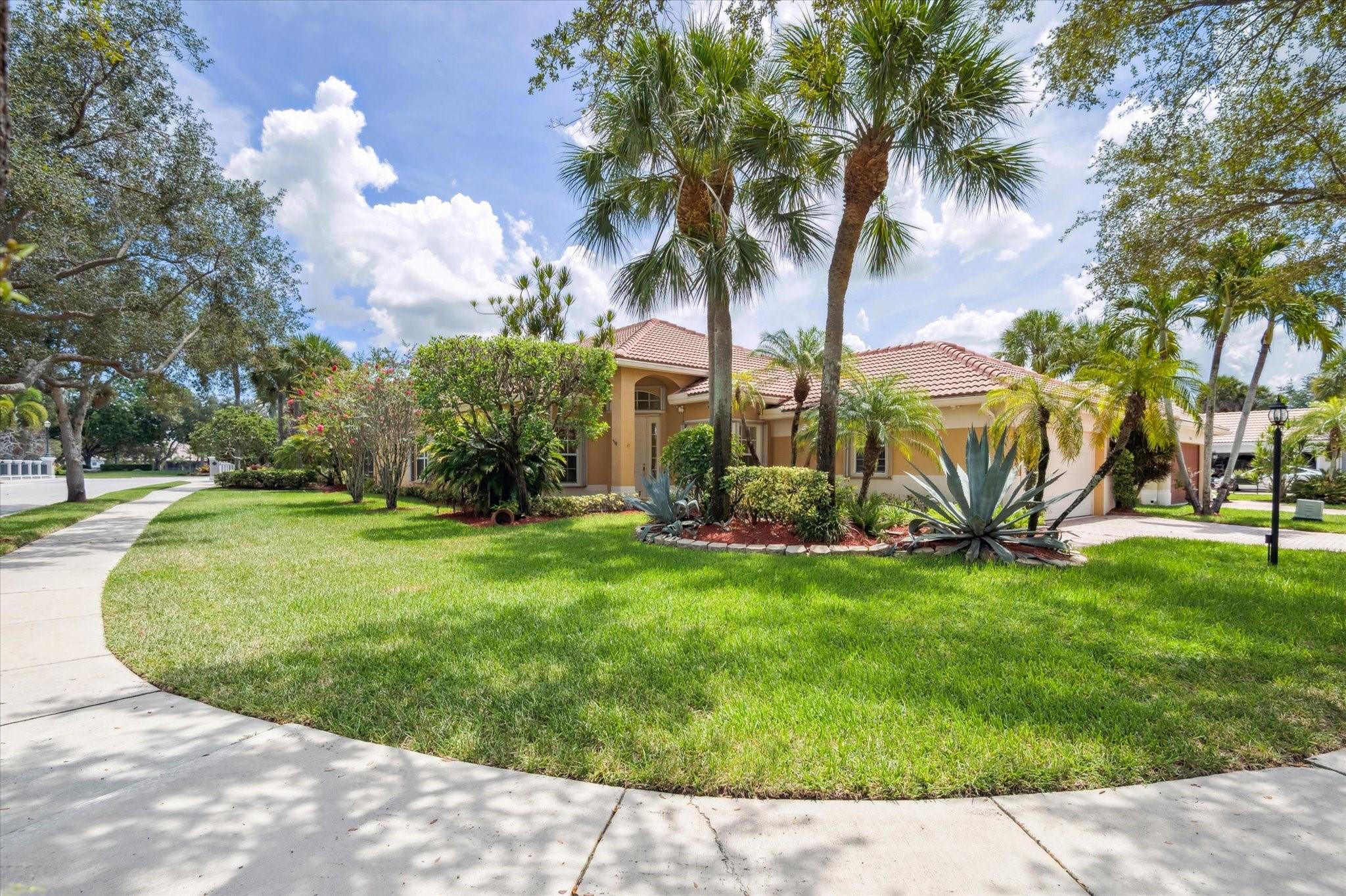 11015 NW 64th Dr
