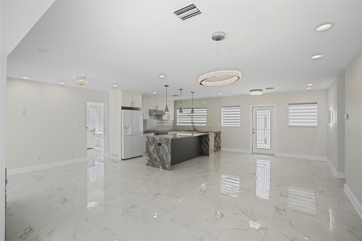 2116 Mariner Fort Lauderdale, FL 33316