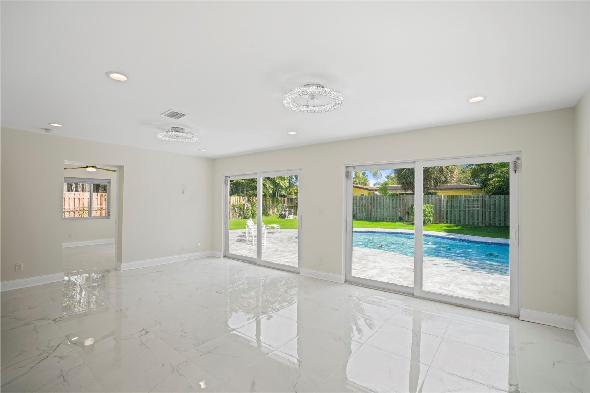 2116 Mariner Fort Lauderdale, FL 33316