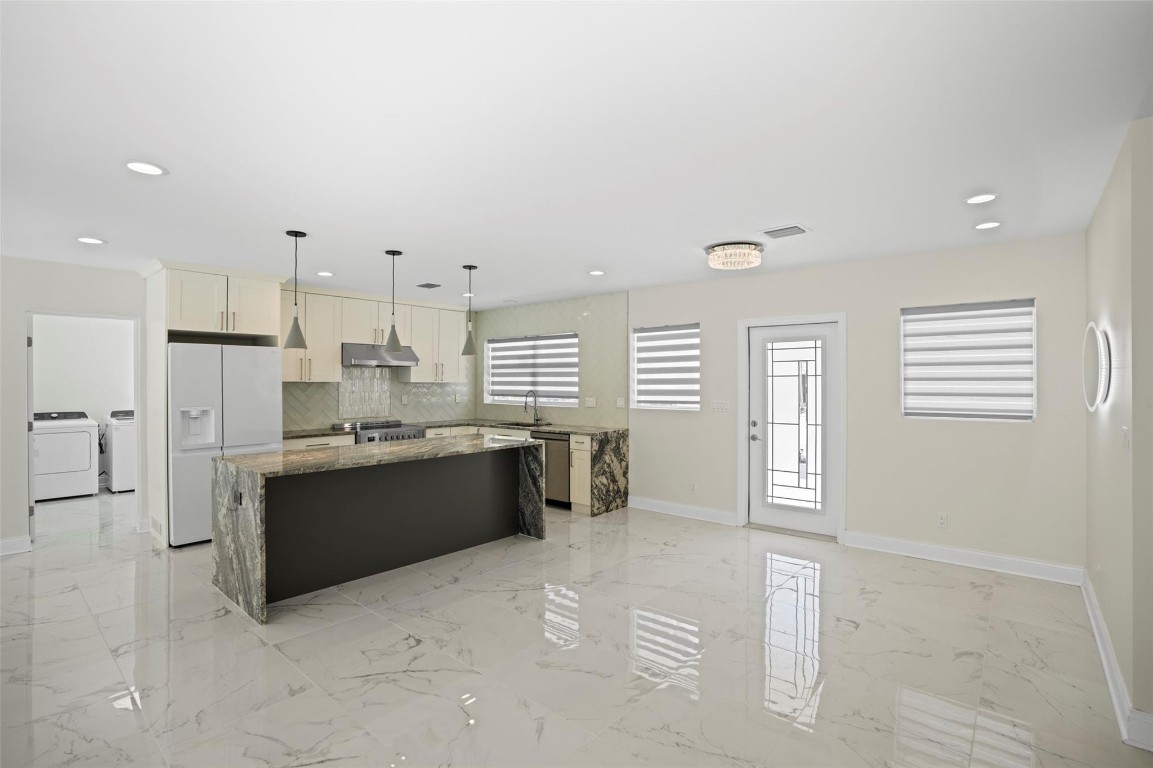 2116 Mariner Fort Lauderdale, FL 33316