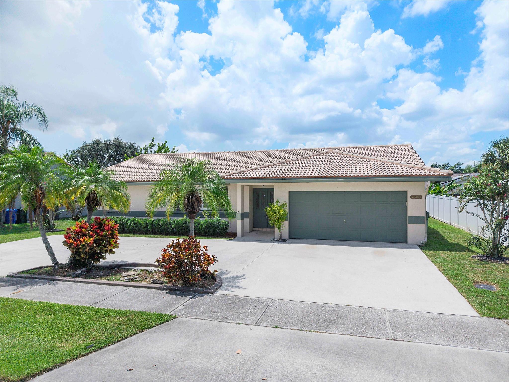7500 NW 21st Ct