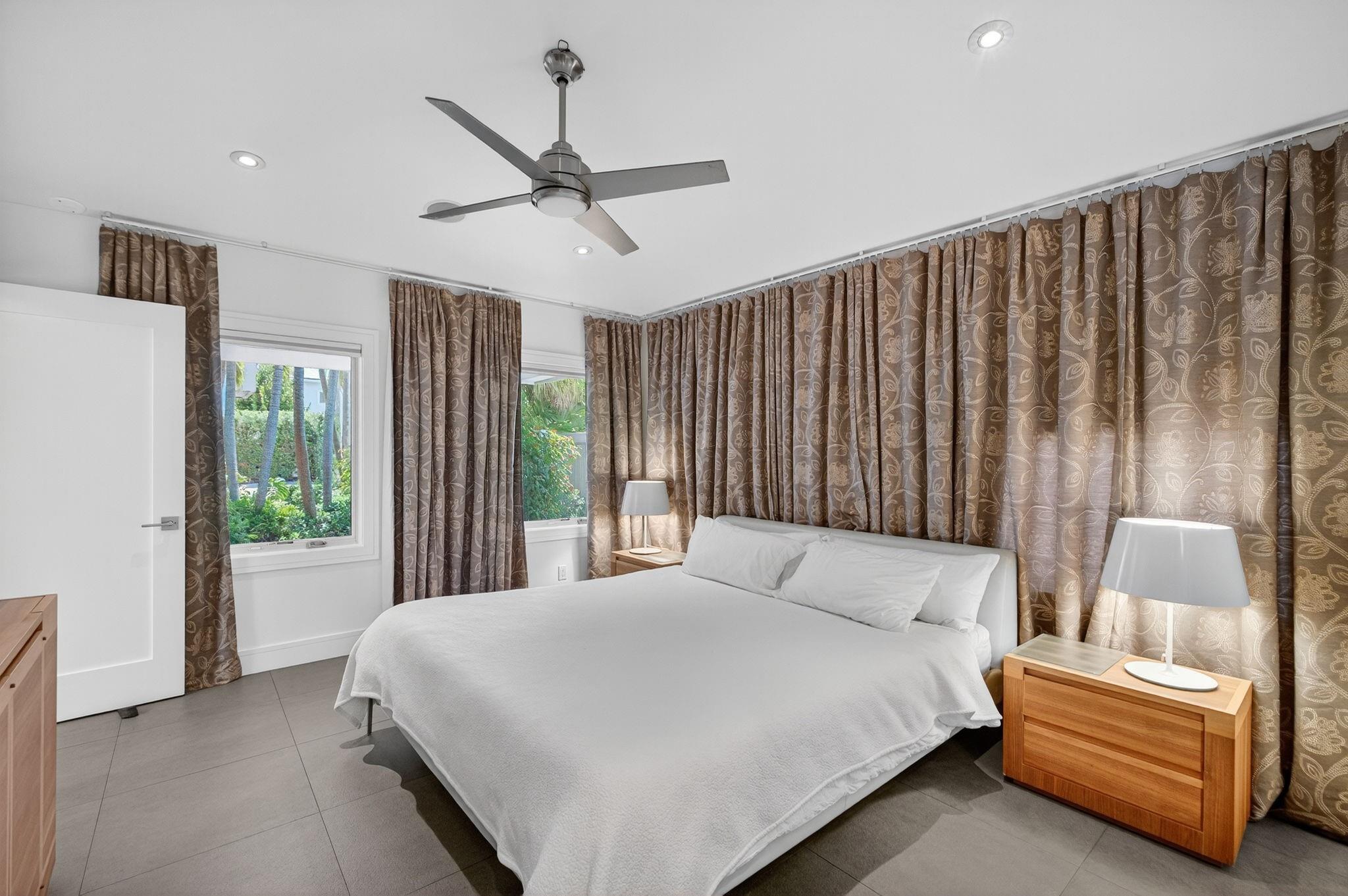 2925 N Atlantic Bl Fort Lauderdale, FL 33308