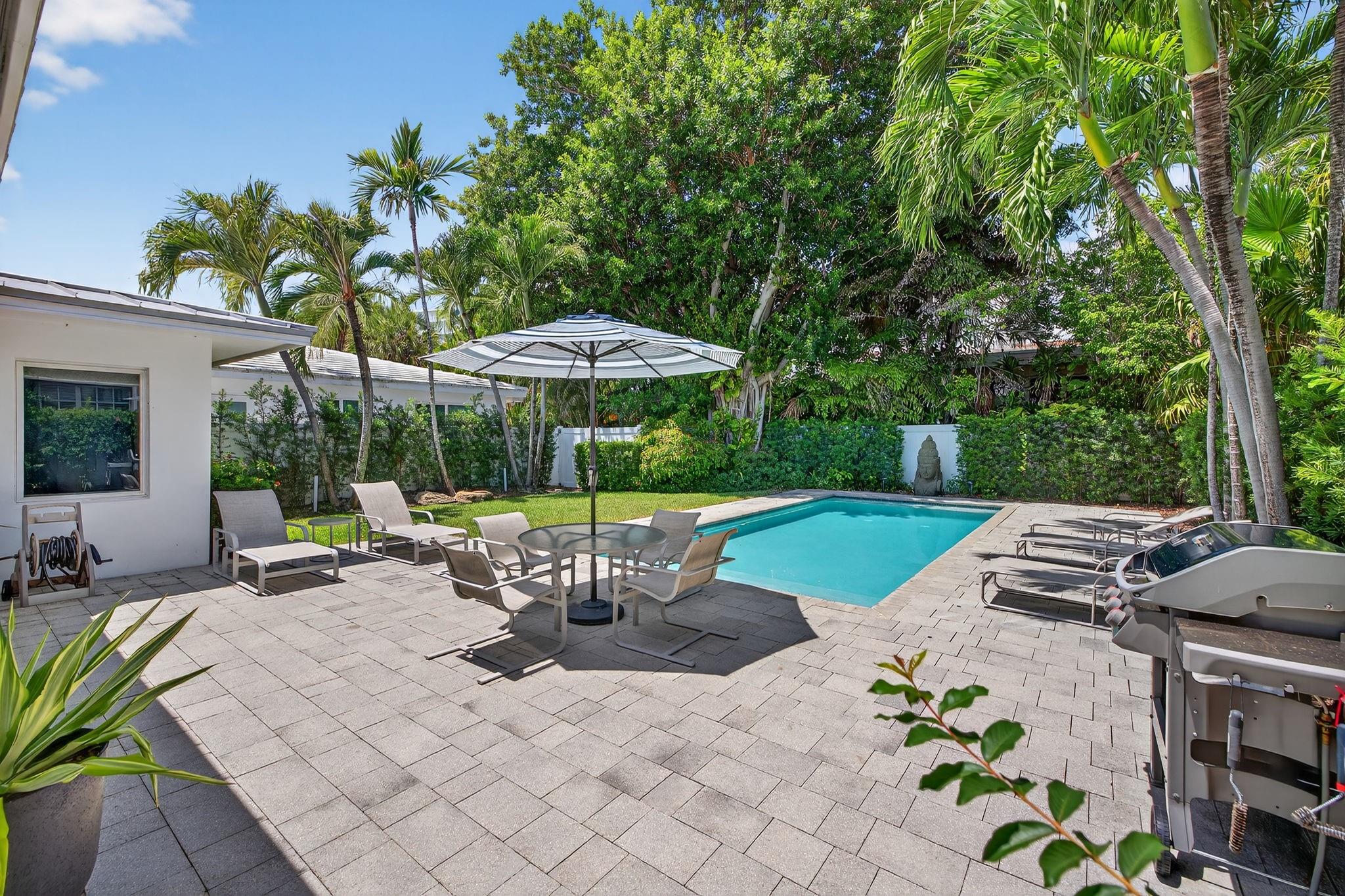 2925 N Atlantic Bl Fort Lauderdale, FL 33308