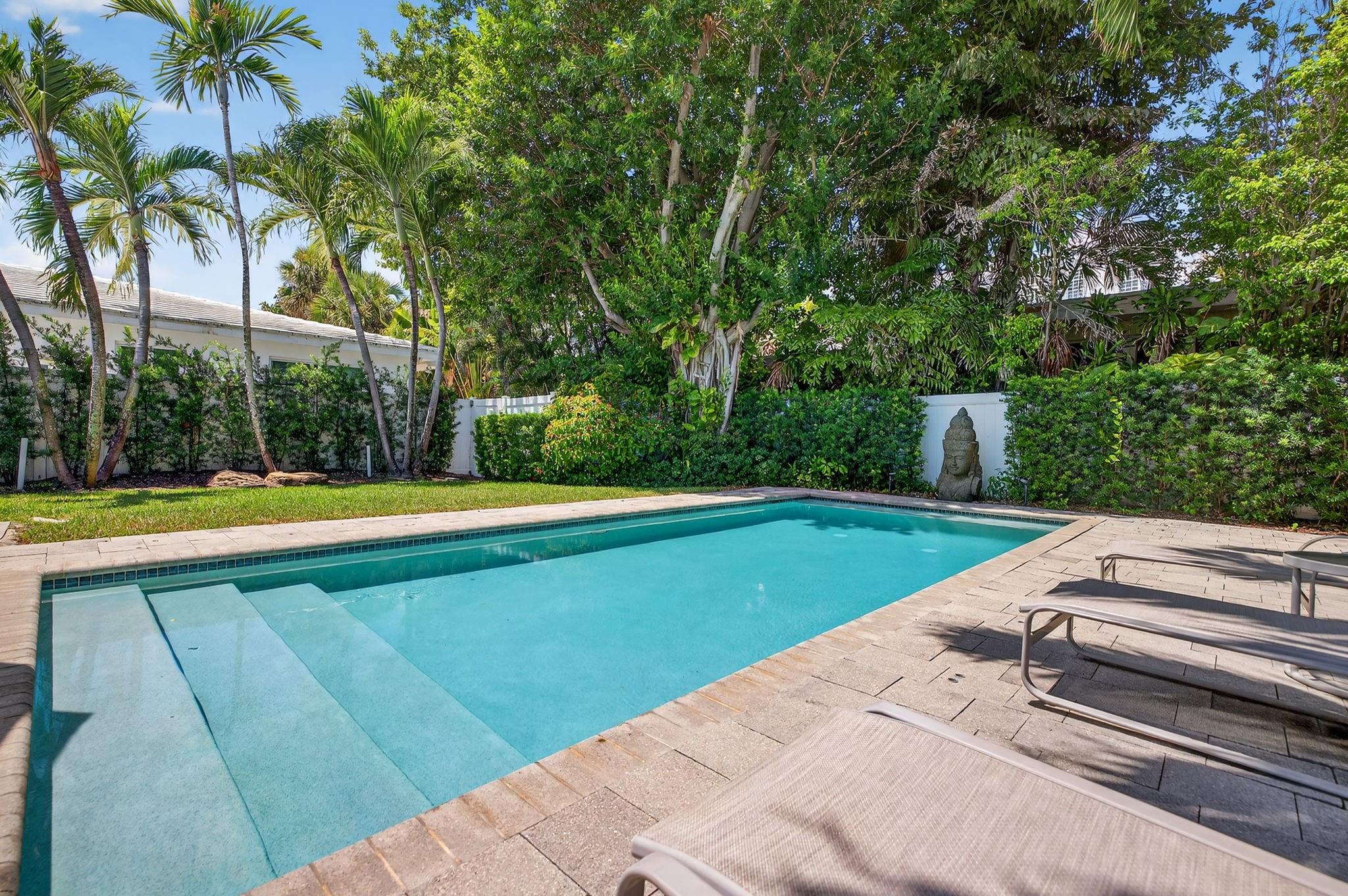 2925 N Atlantic Bl Fort Lauderdale, FL 33308