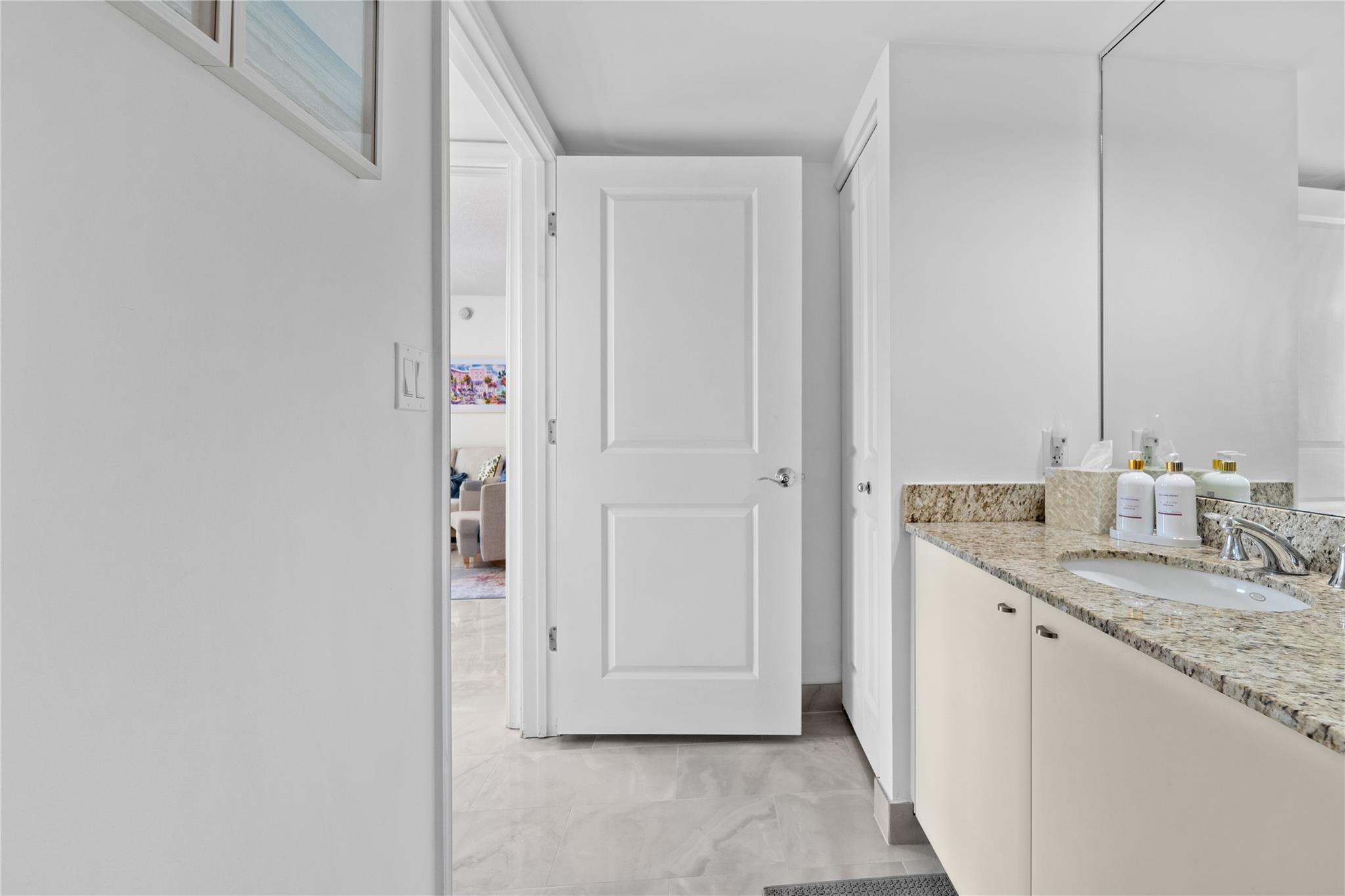 610 W Las Olas Blvd #721N Fort Lauderdale, FL 33312