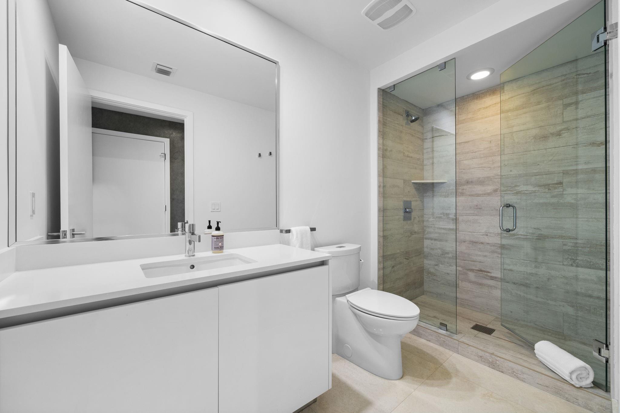 2200 N Ocean Blvd #N1003 Fort Lauderdale, FL 33305