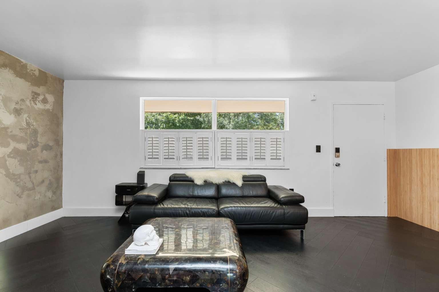 651 NE 60th St #22 Miami, FL 33137