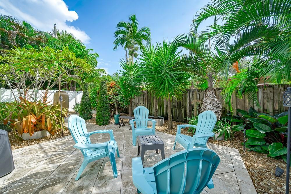 1112 NE 17th #1112 Fort Lauderdale, FL 33304