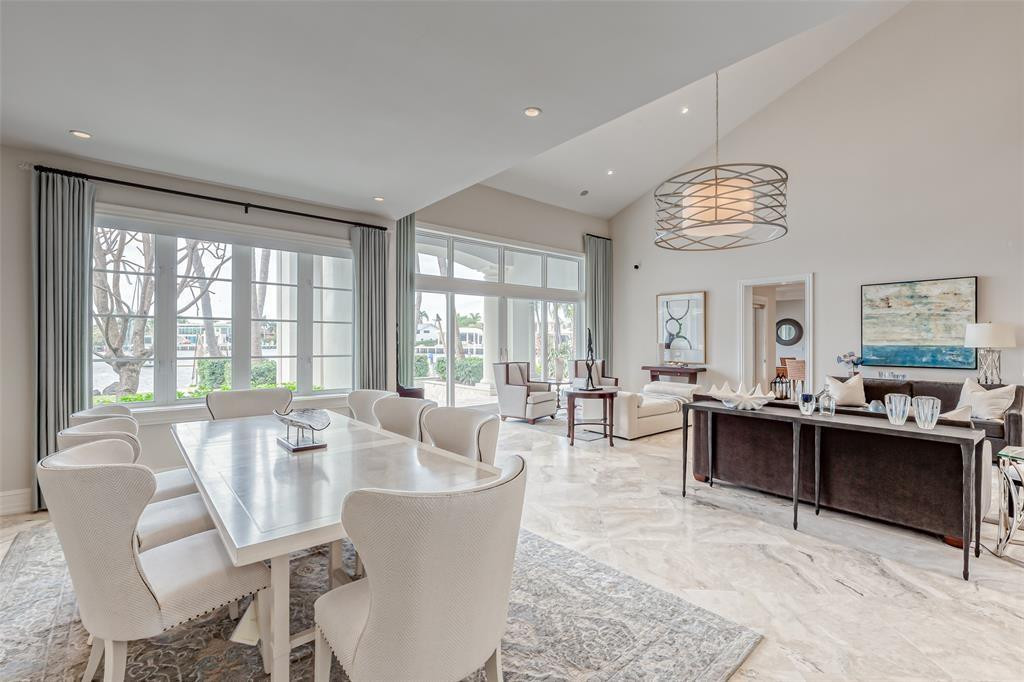 1313 E Lake Dr Fort Lauderdale, FL 33316