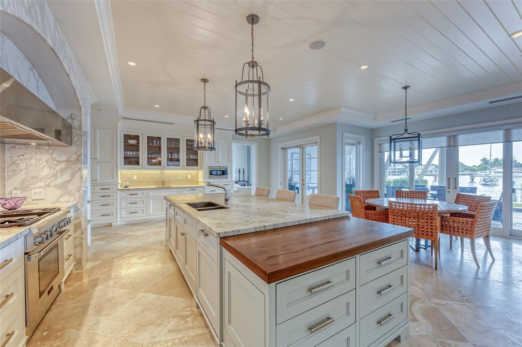 1313 E Lake Dr Fort Lauderdale, FL 33316