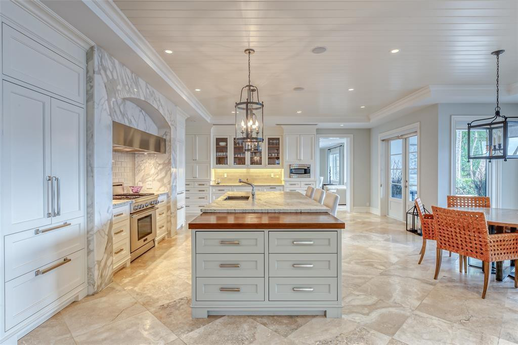 1313 E Lake Dr Fort Lauderdale, FL 33316