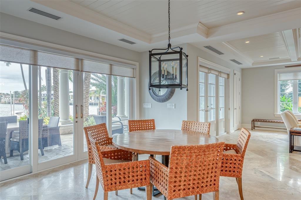 1313 E Lake Dr Fort Lauderdale, FL 33316