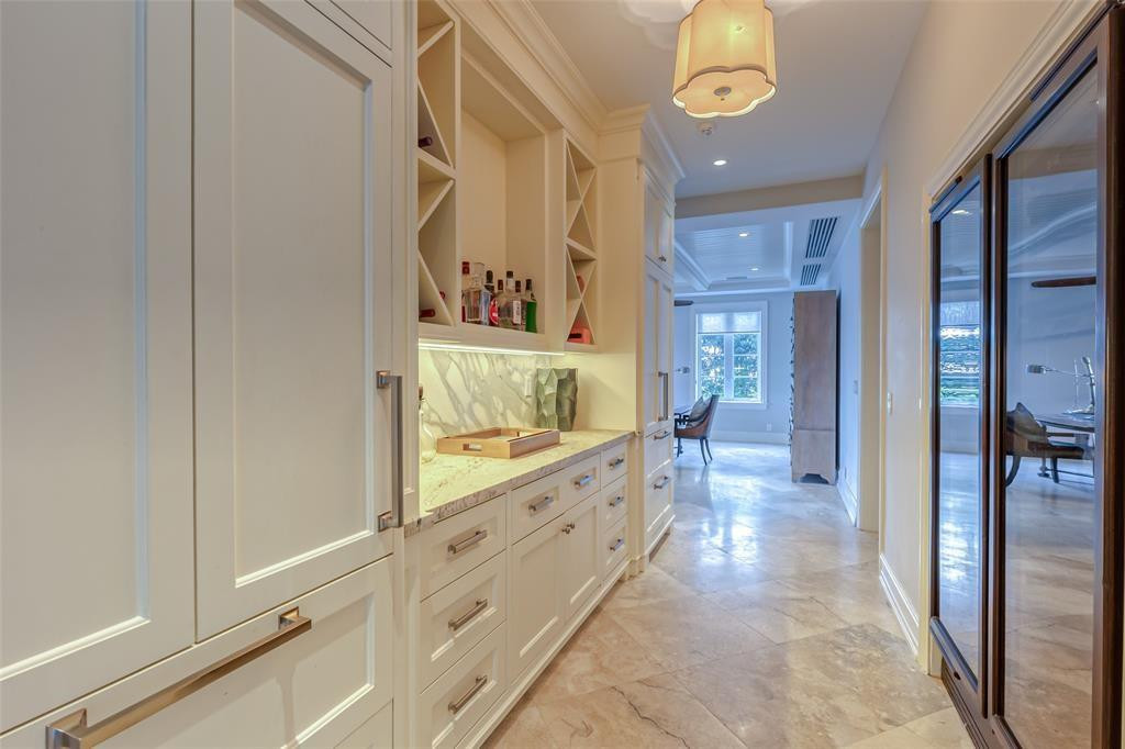 1313 E Lake Dr Fort Lauderdale, FL 33316