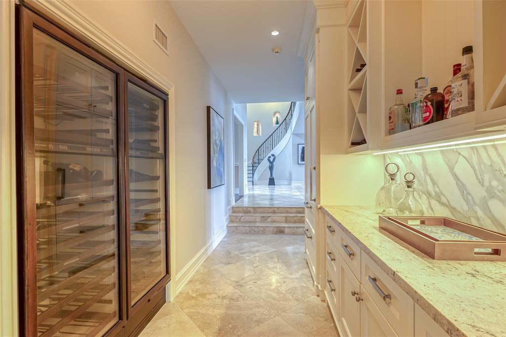 1313 E Lake Dr Fort Lauderdale, FL 33316