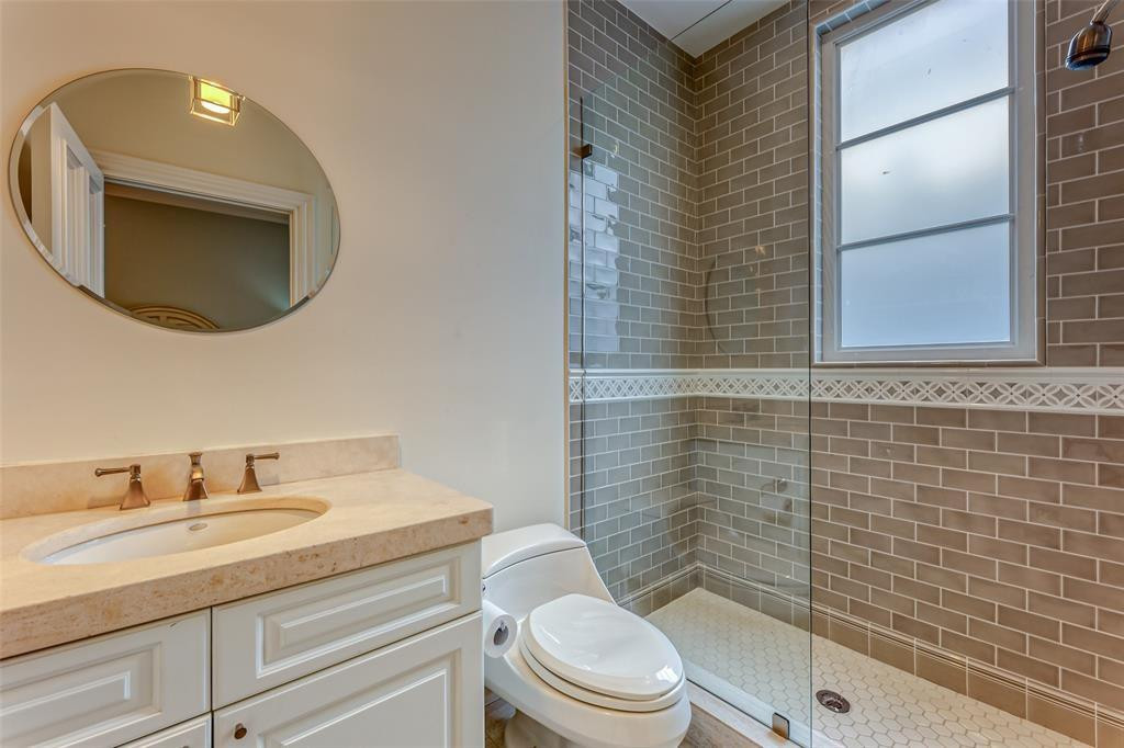 1313 E Lake Dr Fort Lauderdale, FL 33316