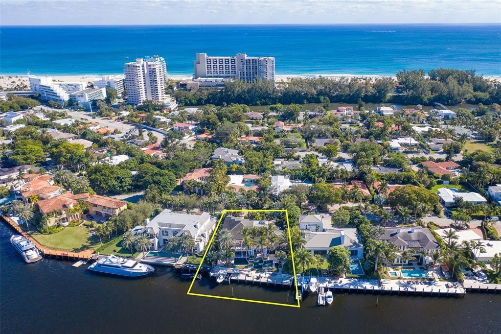 1313 E Lake Dr Fort Lauderdale, FL 33316