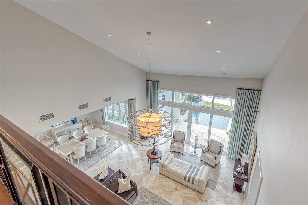 1313 E Lake Dr Fort Lauderdale, FL 33316