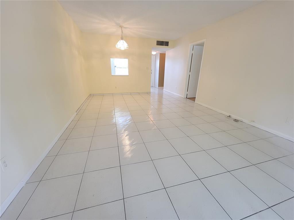 6000 NW 64th Ave #205 Tamarac, FL 33319