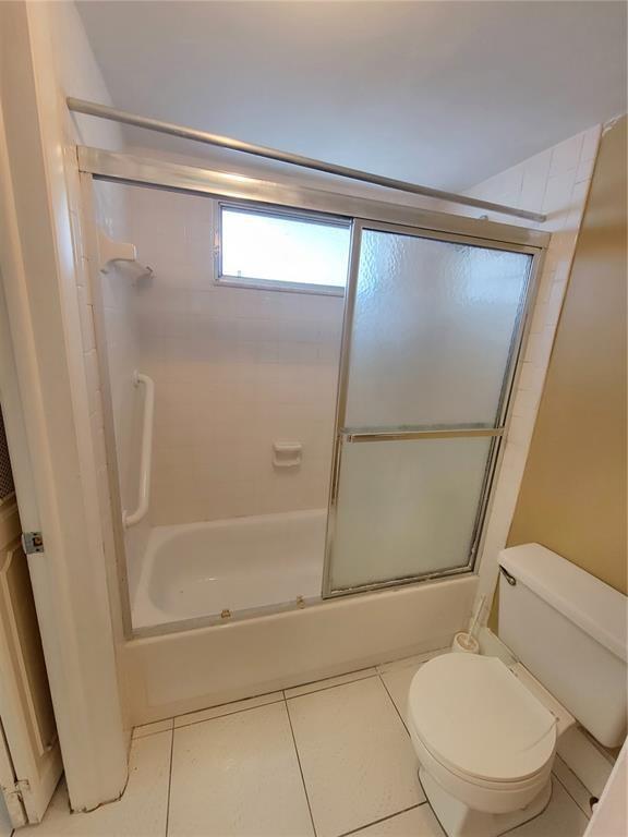 6000 NW 64th Ave #205 Tamarac, FL 33319