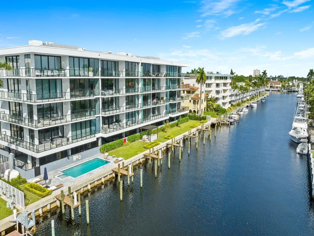 160 Isle Of Venice #302