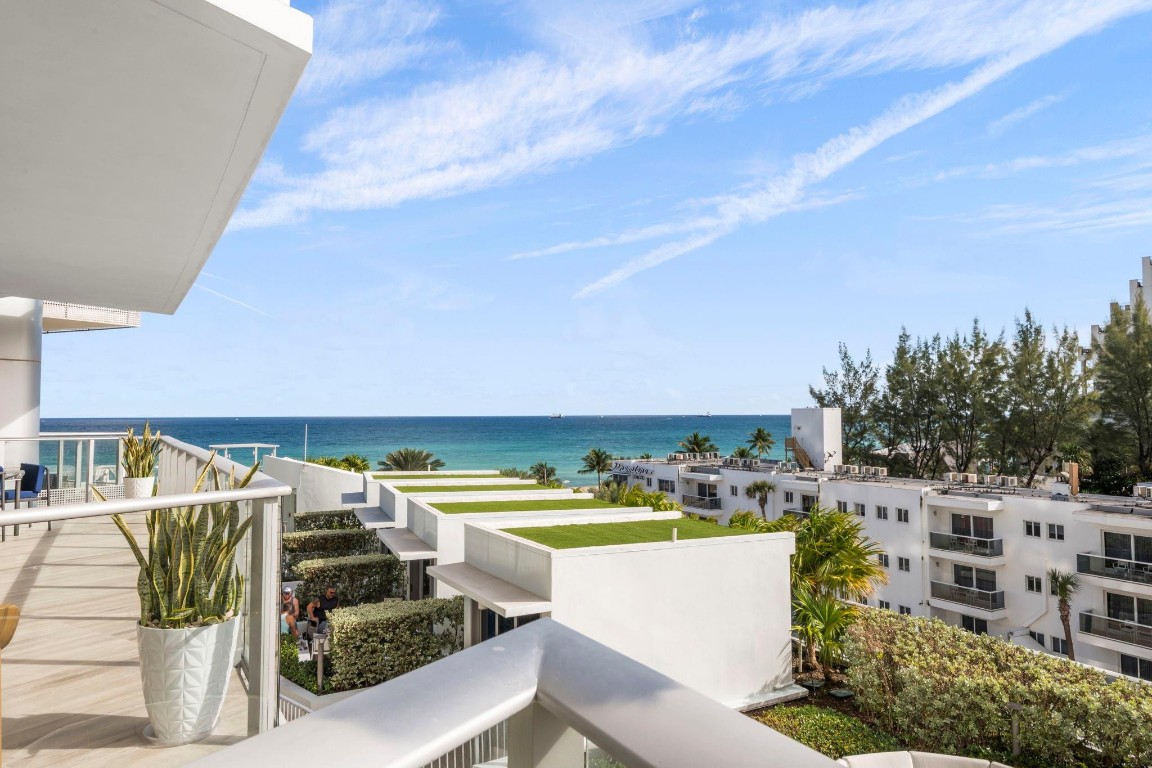 701 N Fort Lauderdale Bch #403 Fort Lauderdale, FL 33304