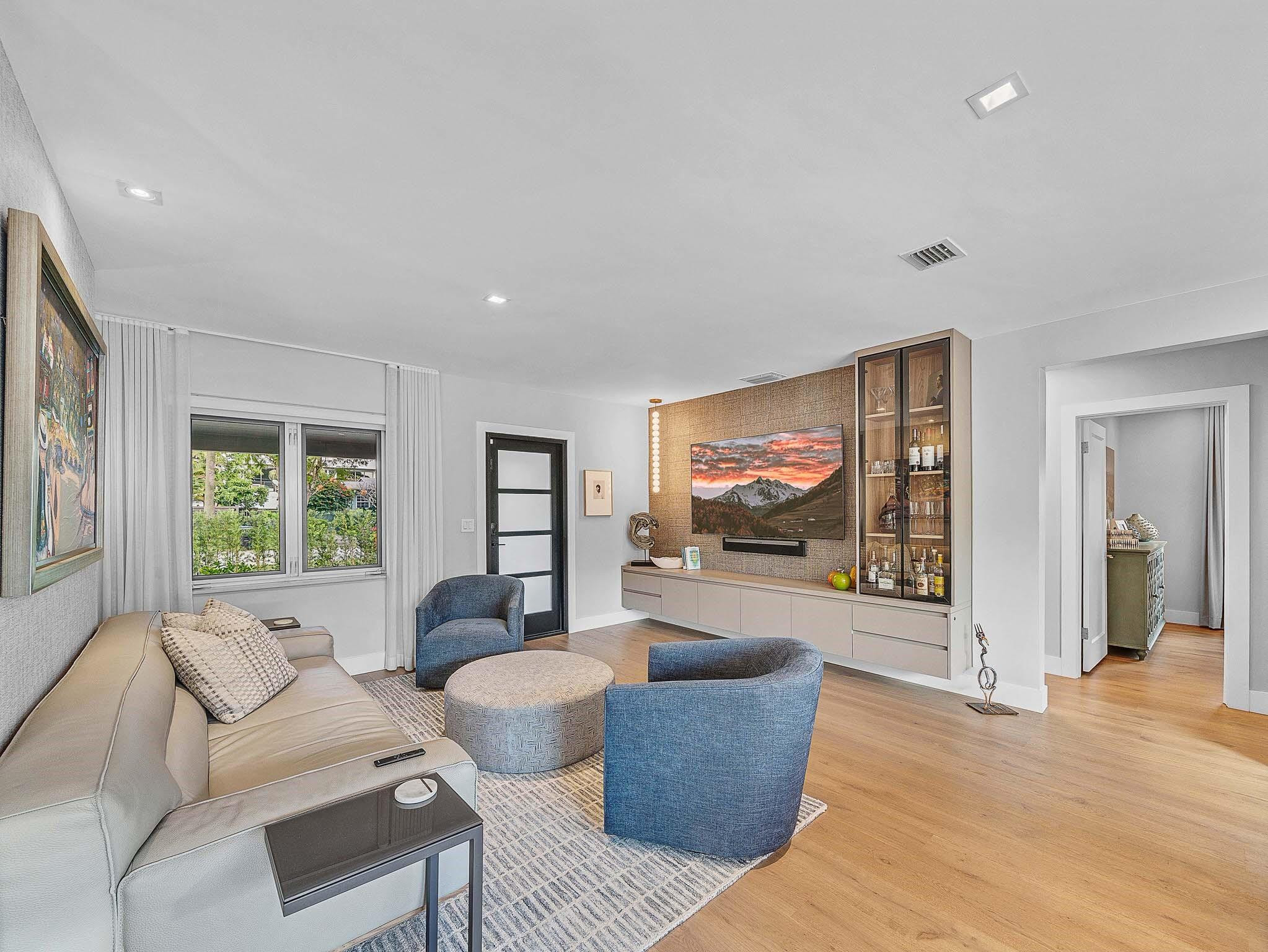 715 N Victoria Park Fort Lauderdale, FL 33304