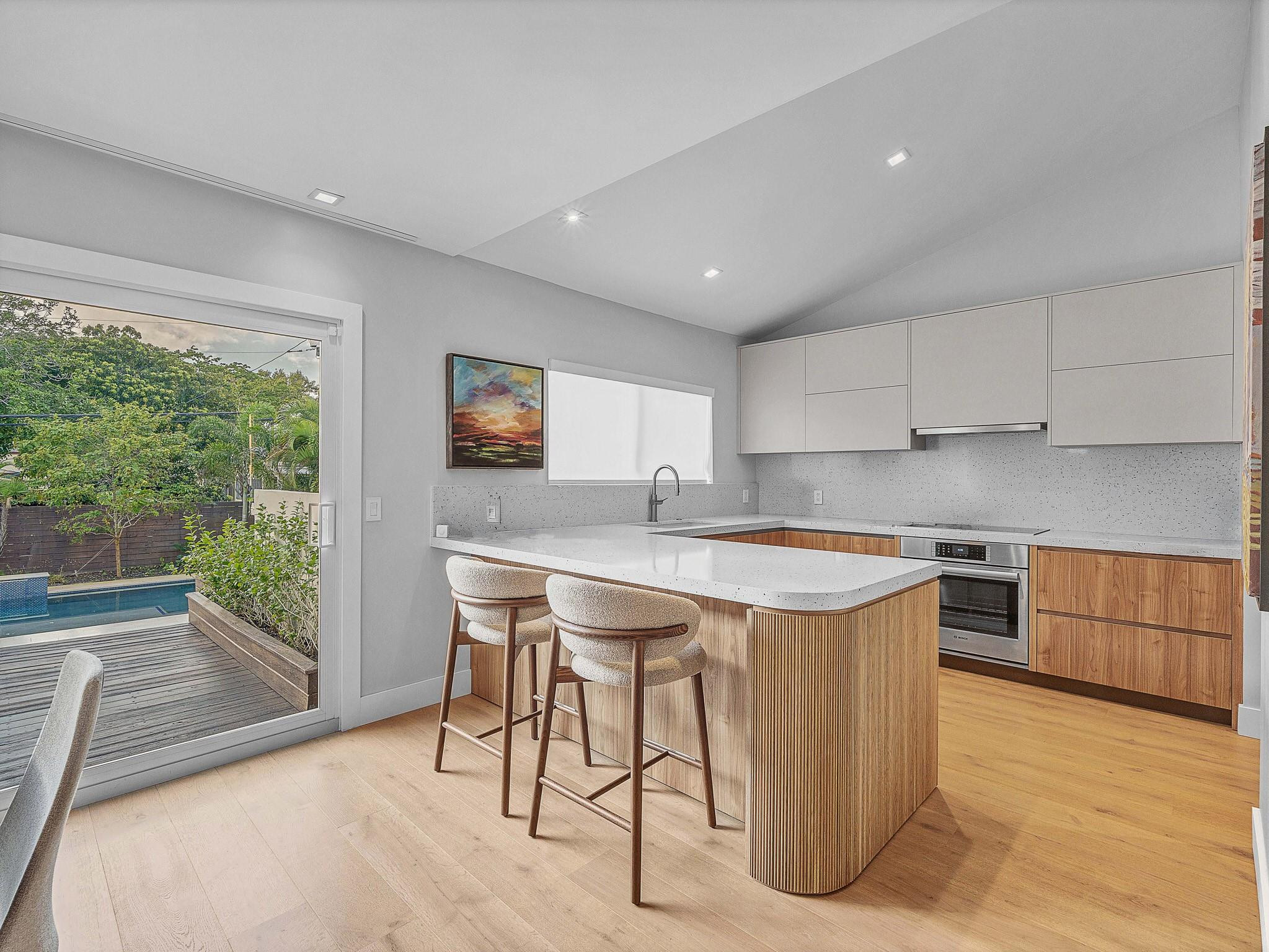 715 N Victoria Park Fort Lauderdale, FL 33304