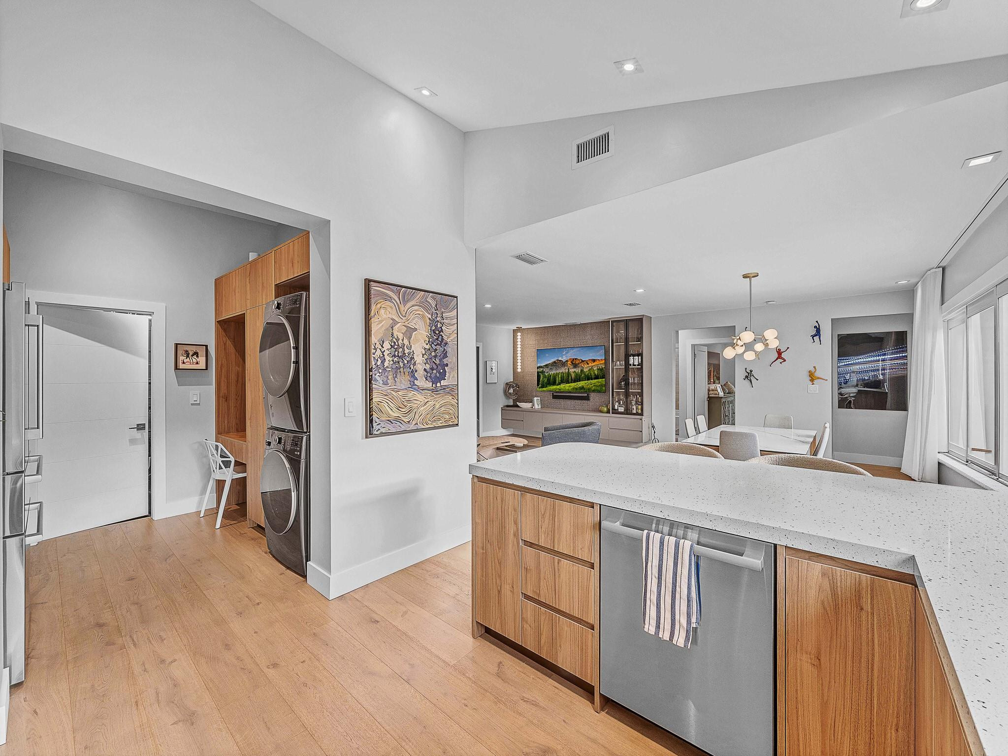 715 N Victoria Park Fort Lauderdale, FL 33304