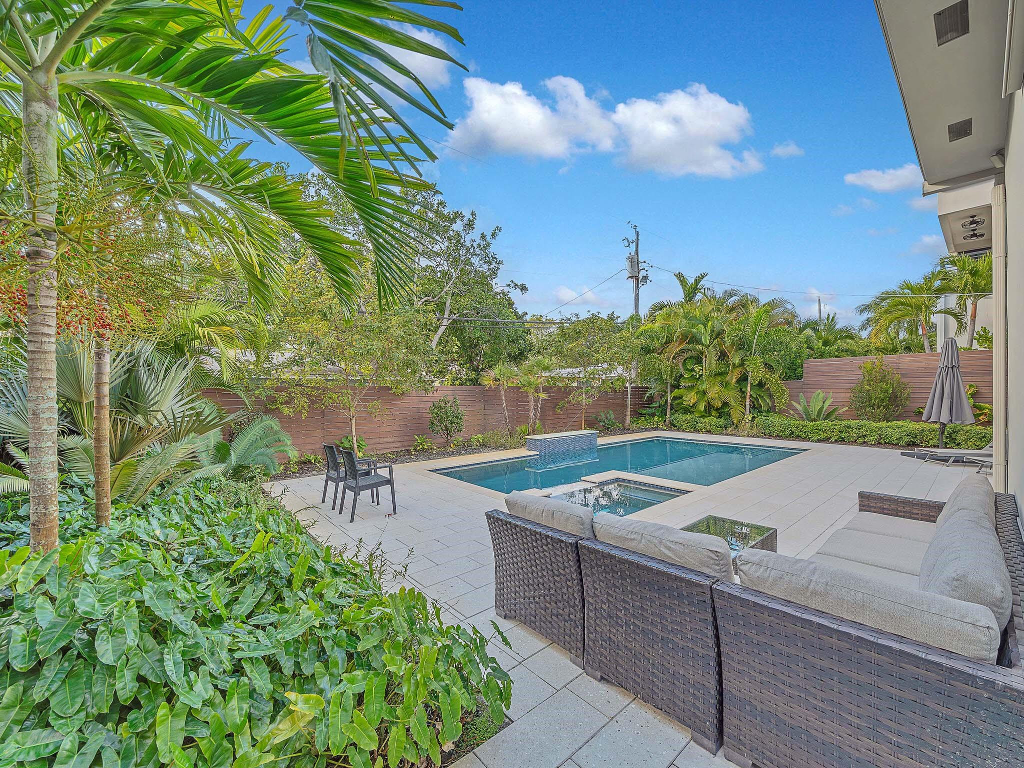 715 N Victoria Park Fort Lauderdale, FL 33304