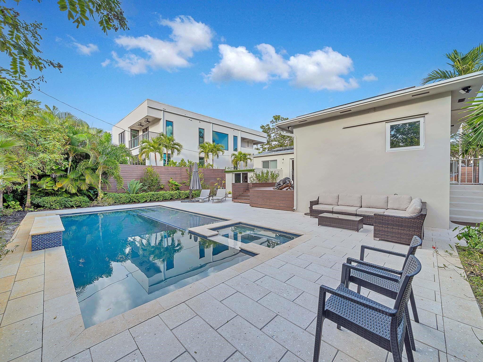 715 N Victoria Park Fort Lauderdale, FL 33304