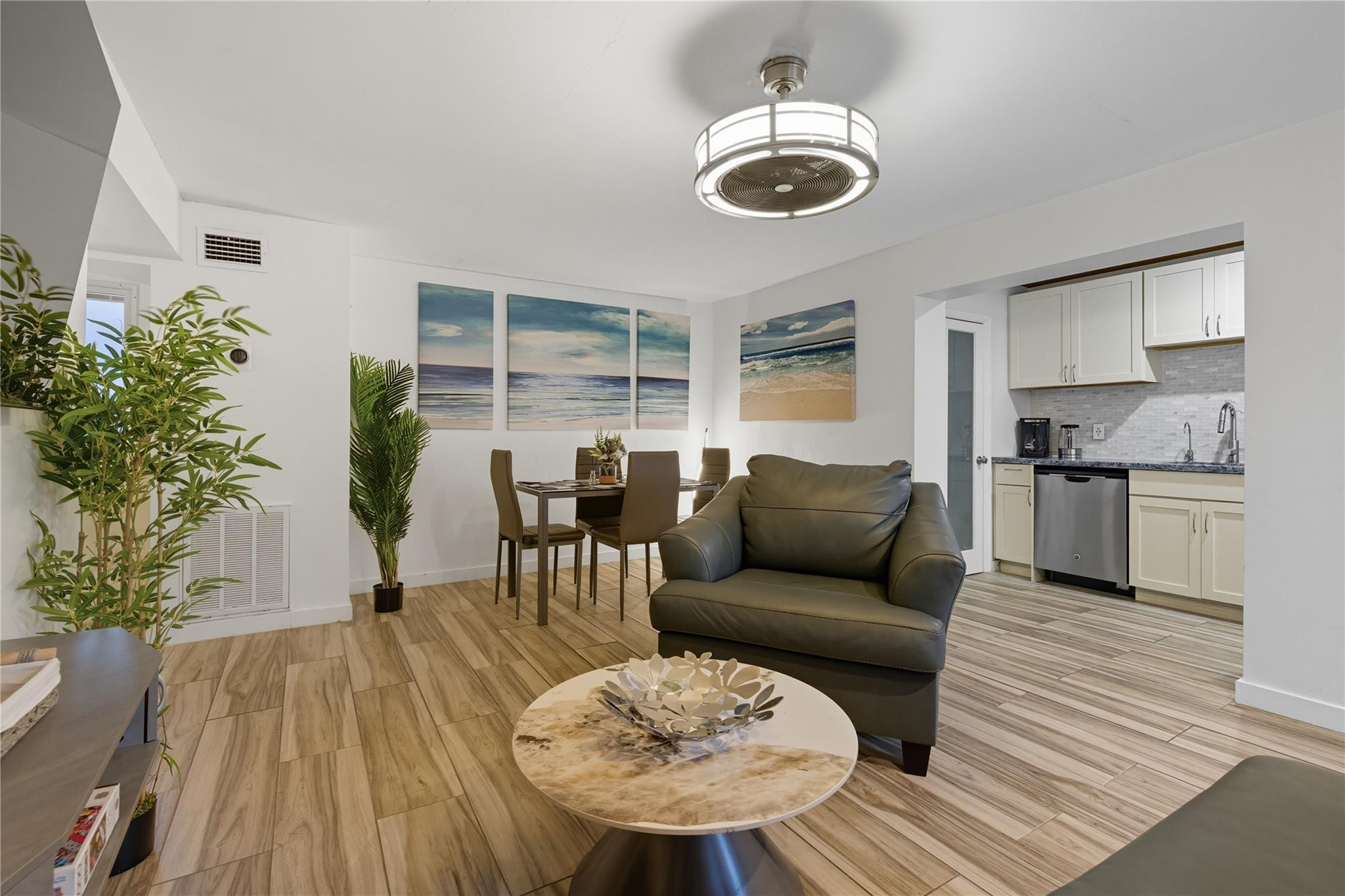 1145 NE 17th Fort Lauderdale, FL 33304