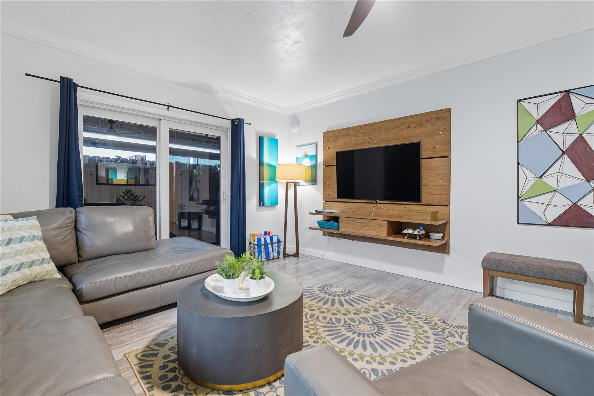 1145 NE 17th Fort Lauderdale, FL 33304