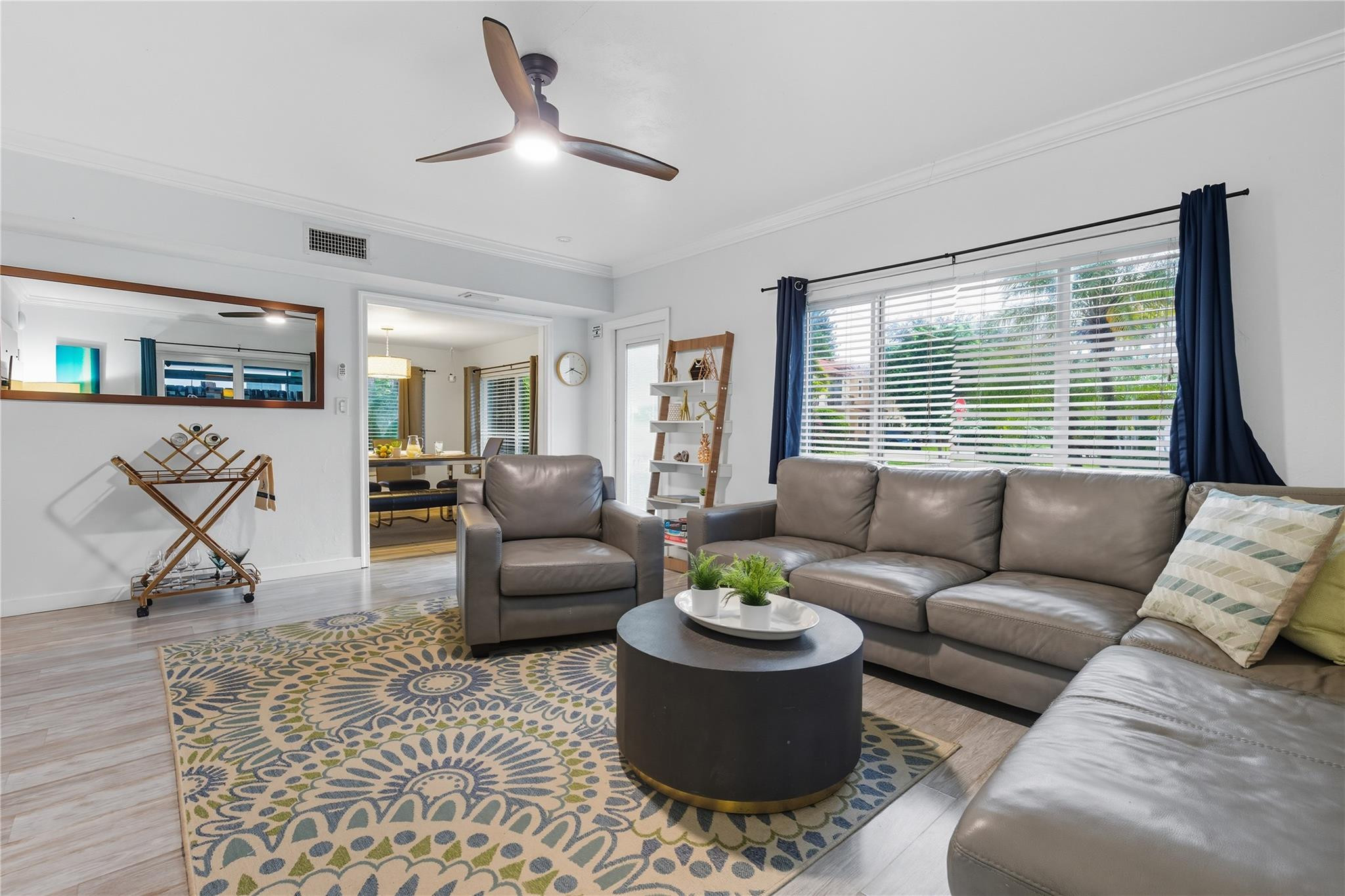 1145 NE 17th Fort Lauderdale, FL 33304