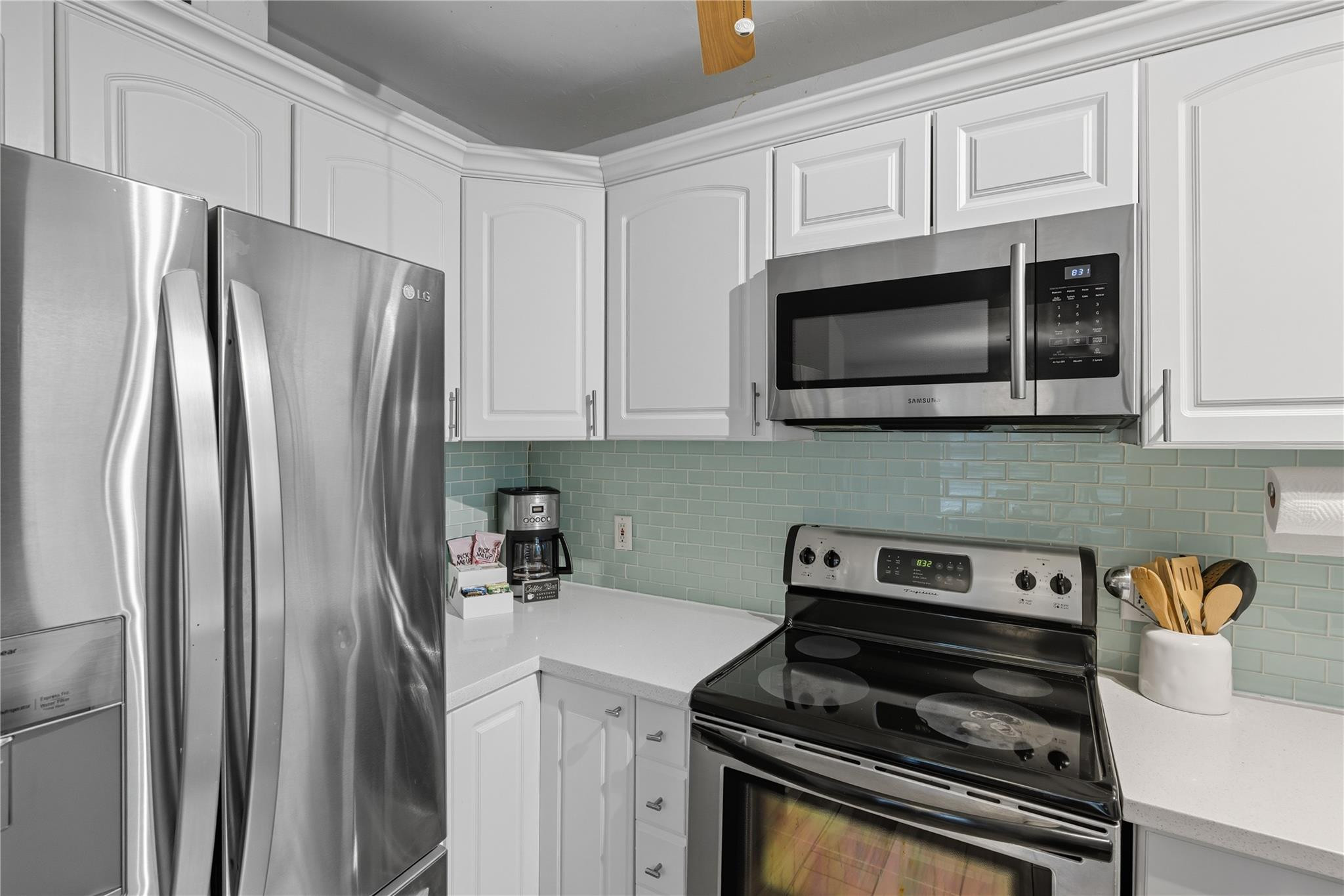 1145 NE 17th Fort Lauderdale, FL 33304