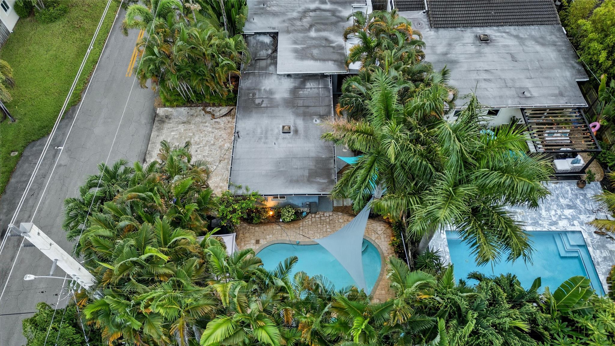 1145 NE 17th Fort Lauderdale, FL 33304