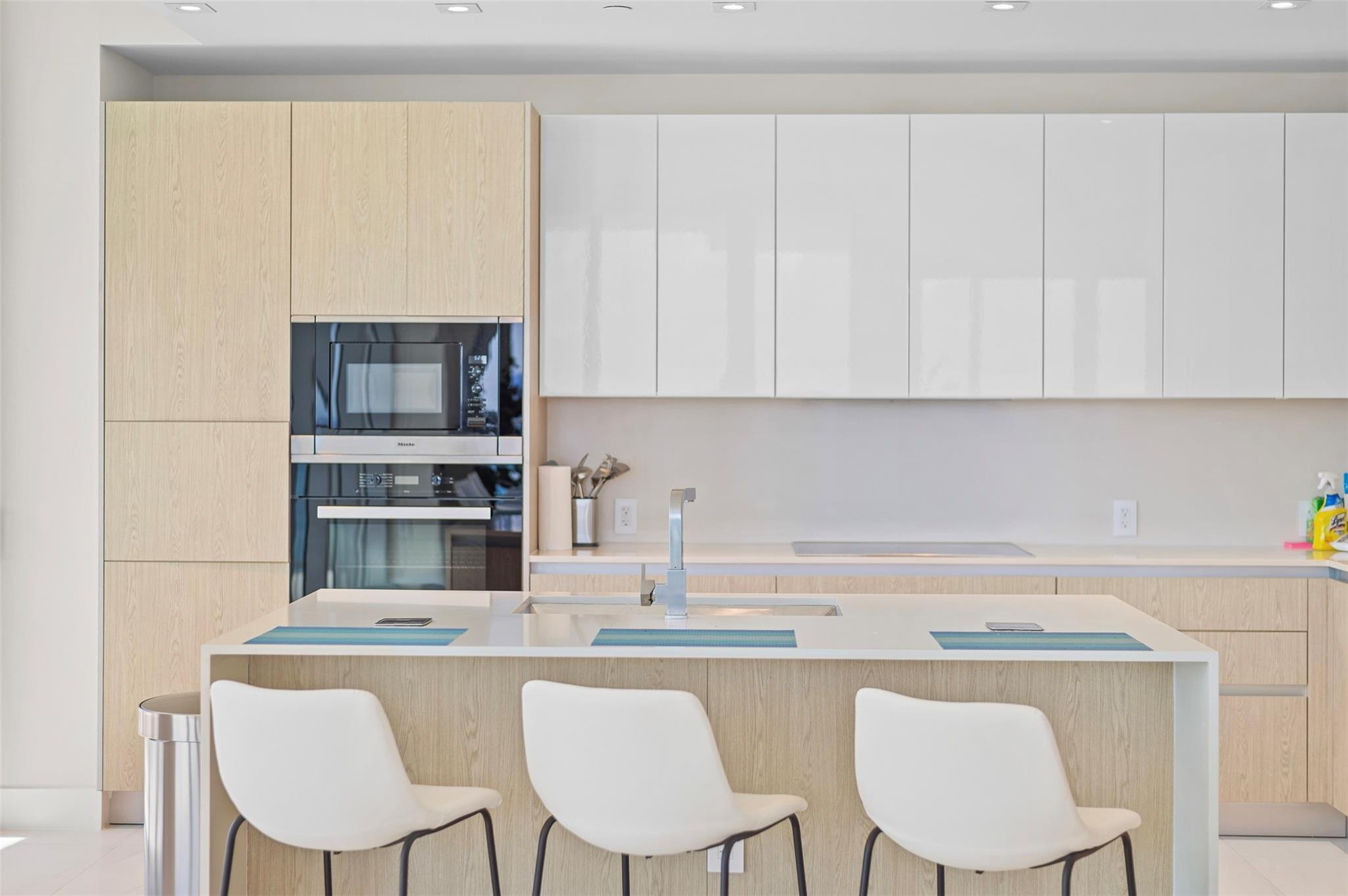 3100 N Ocean #H1204 Singer Island, FL 33404