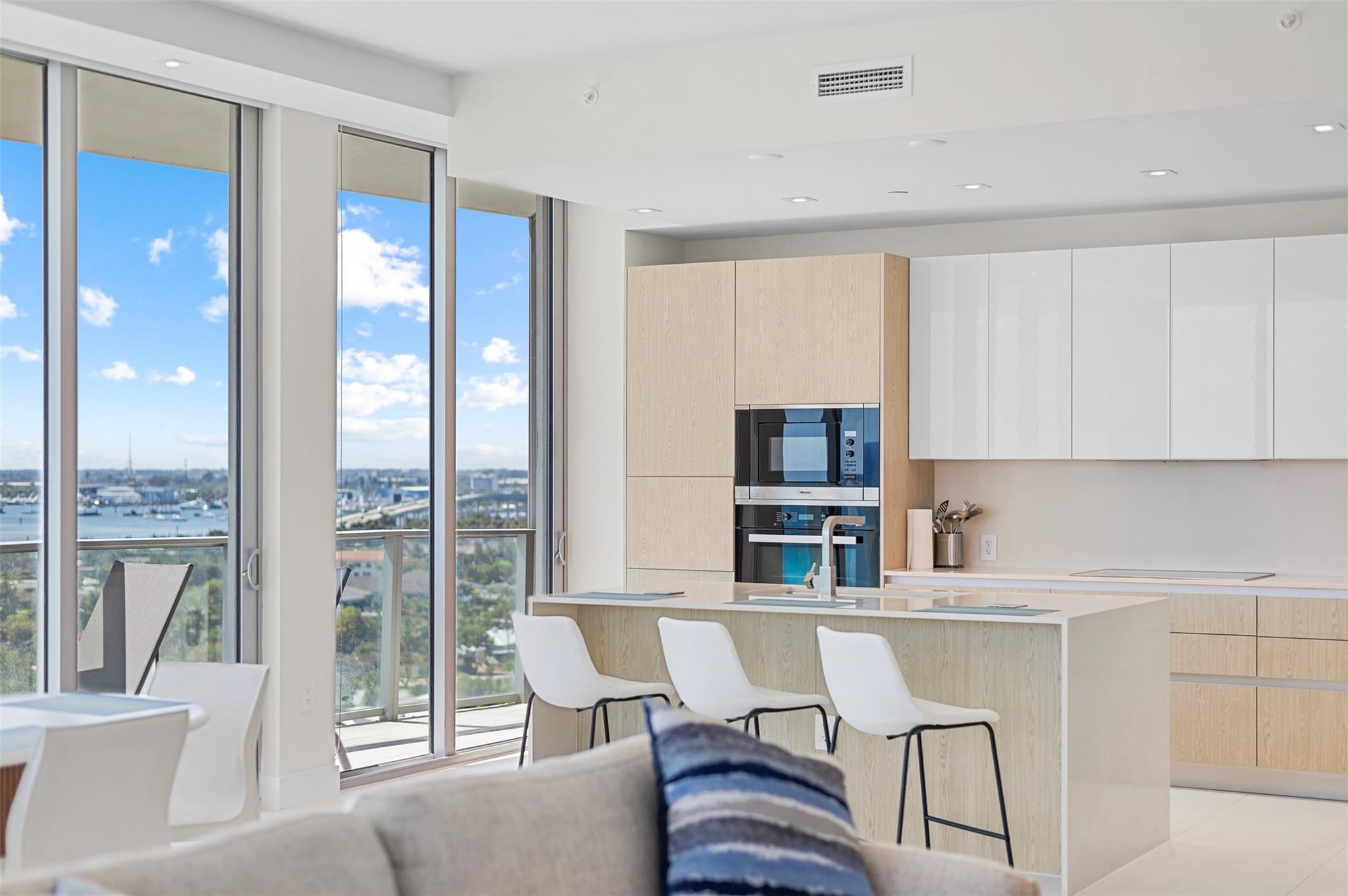 3100 N Ocean #H1204 Singer Island, FL 33404